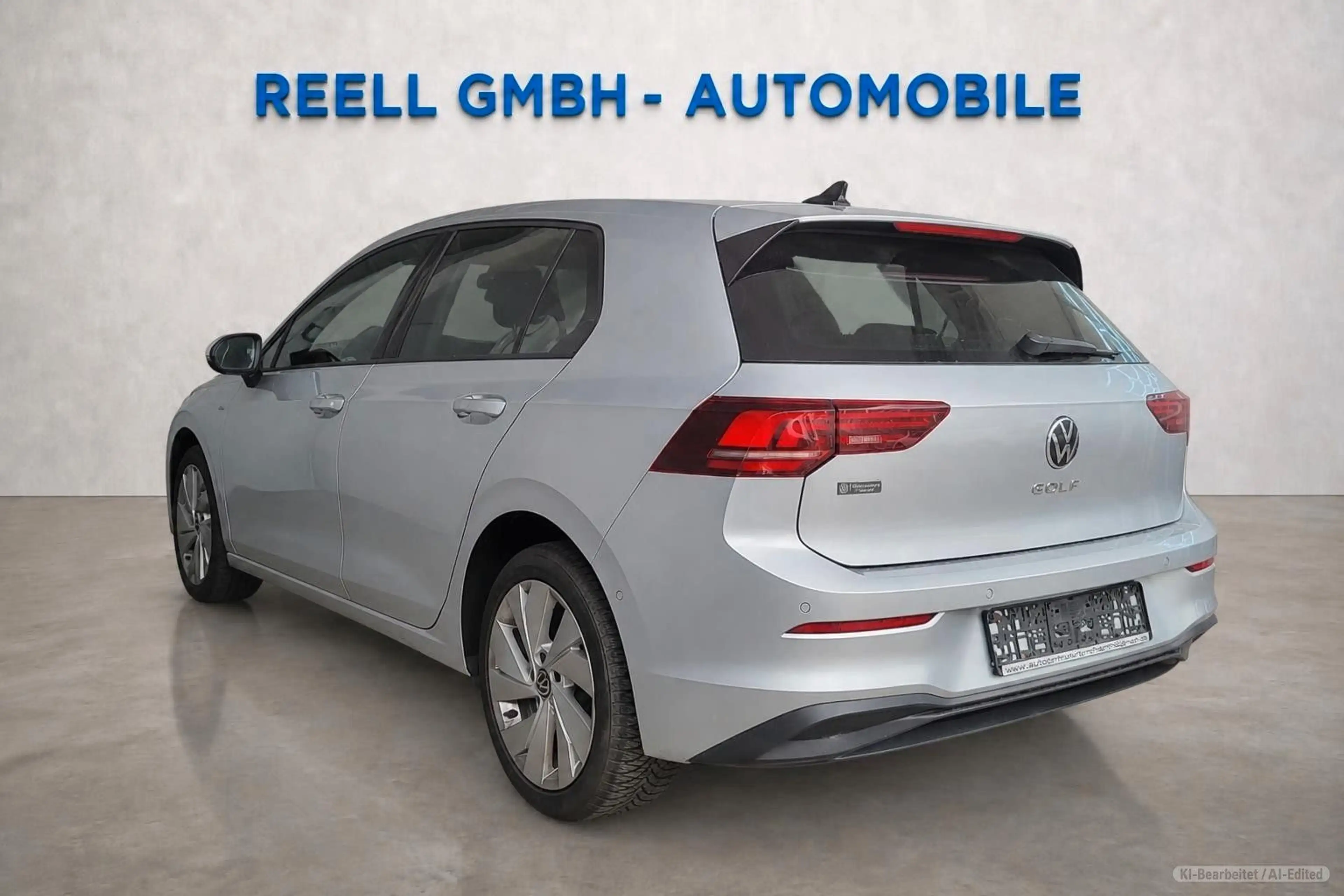 Volkswagen Golf VIII Lim. 2.0 TDI 110 kW Life Kamera ACC — photo 6