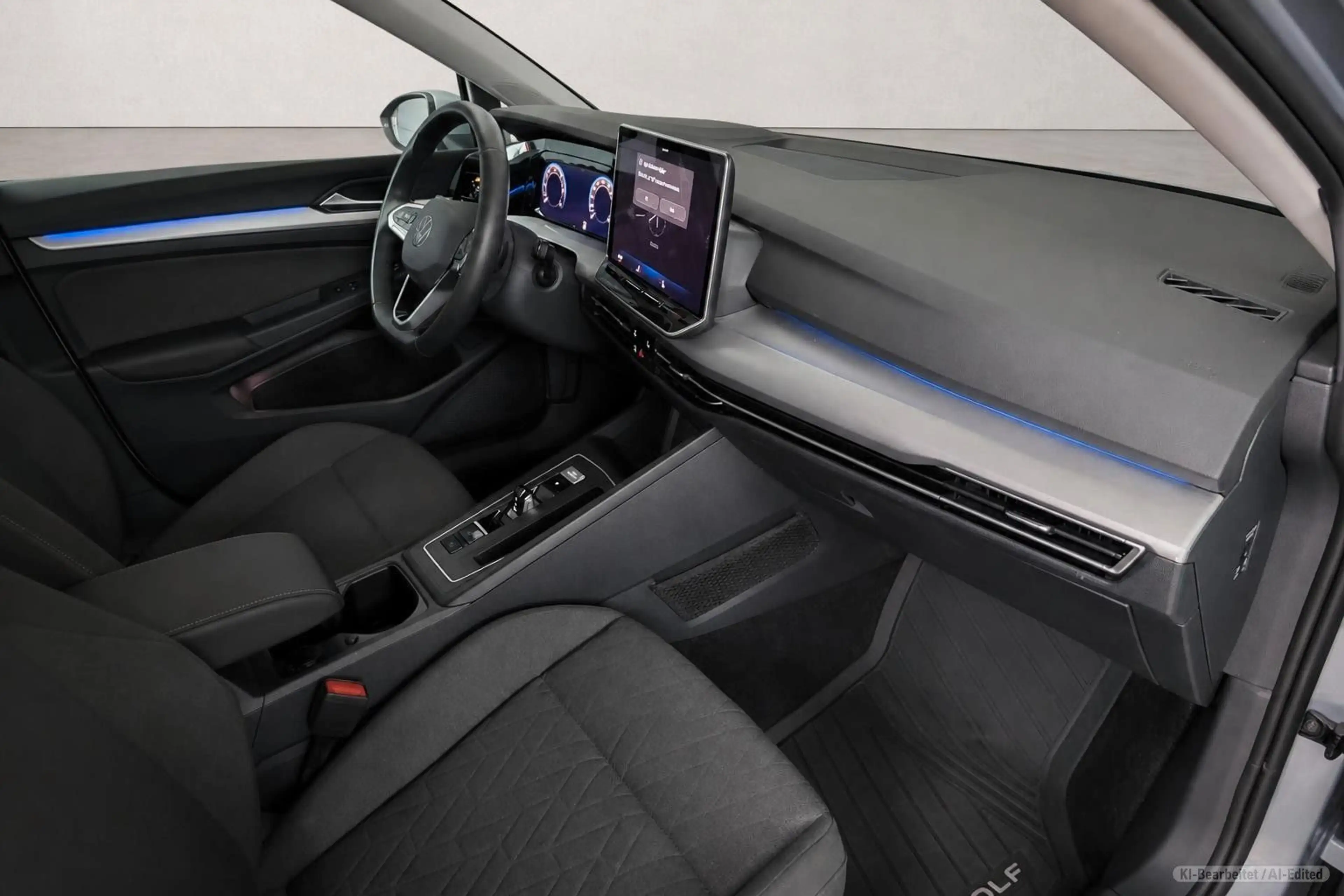 Volkswagen Golf VIII Lim. 2.0 TDI 110 kW Life Kamera ACC — photo 13
