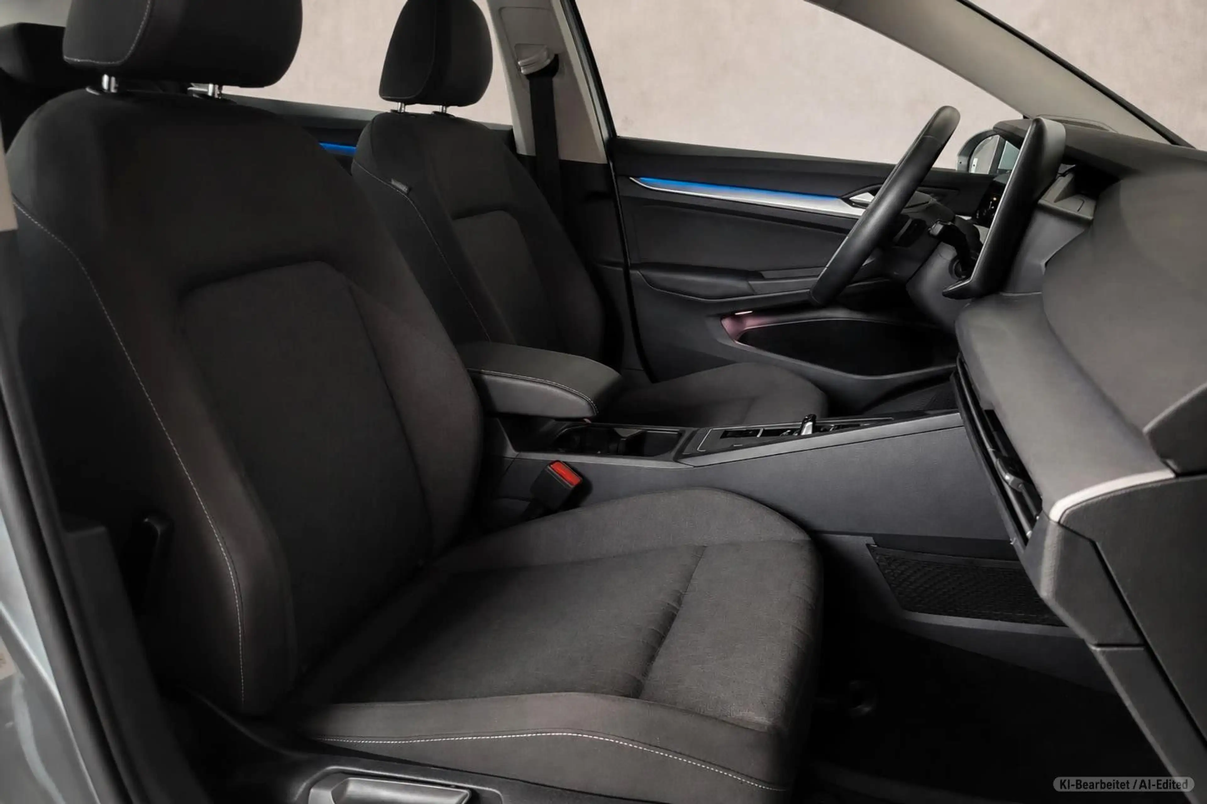 Volkswagen Golf VIII Lim. 2.0 TDI 110 kW Life Kamera ACC — photo 14
