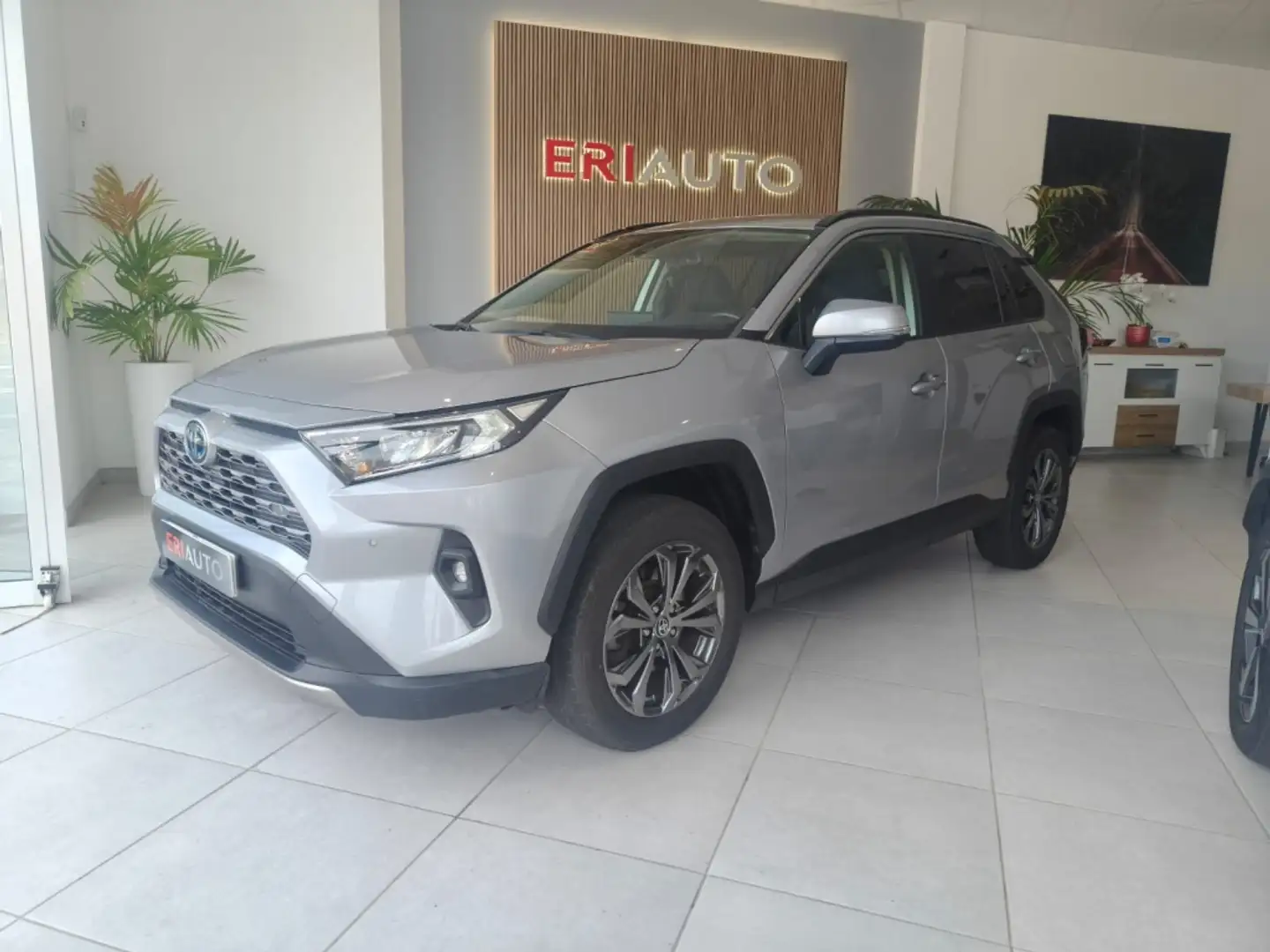 Toyota RAV 4 2.5 hybrid 4WD Advance Gris - 1