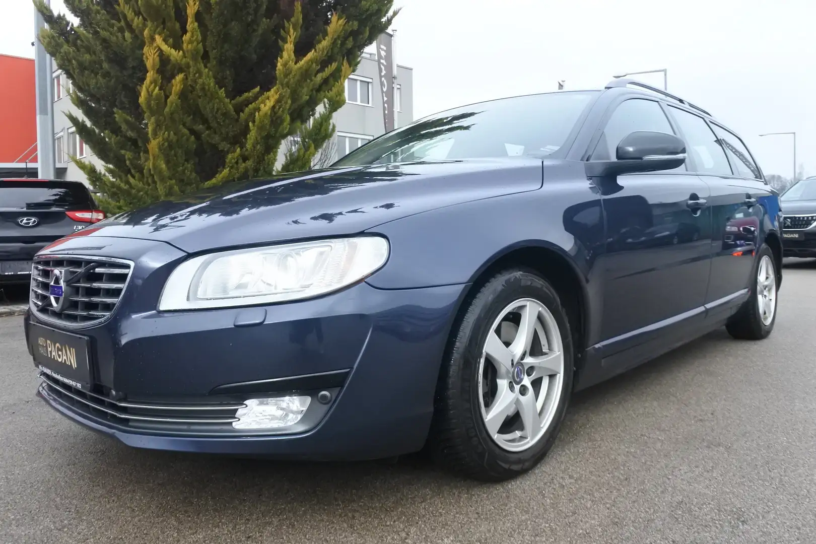 Volvo V70 V70 D4 Momentum Geartronic/AHK/8FACH/ - 2