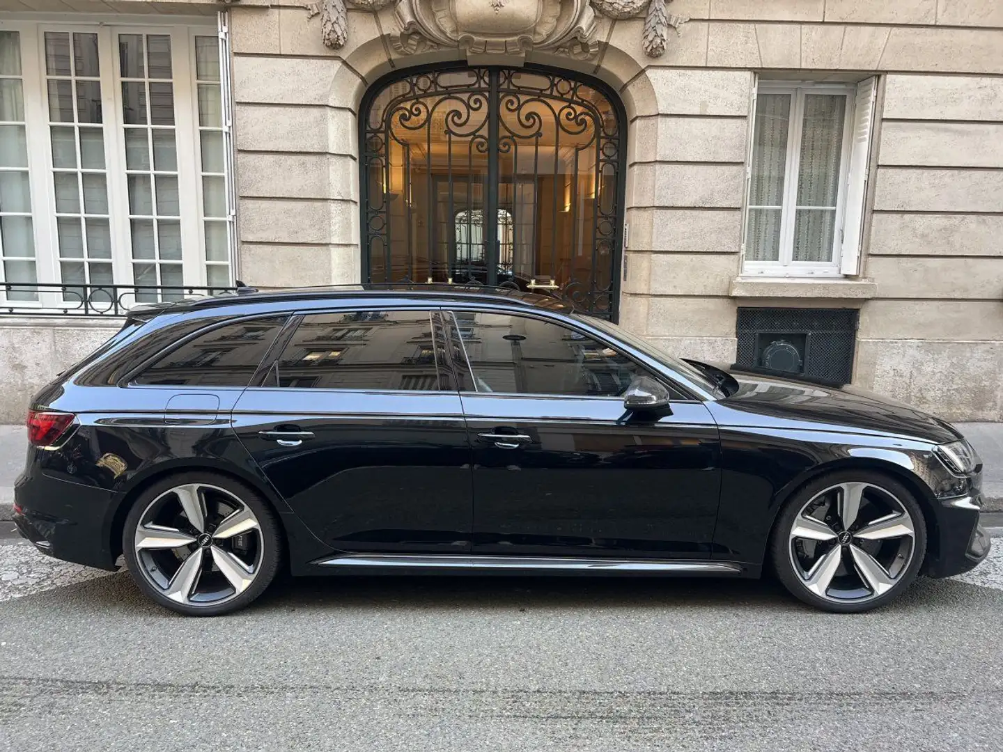 Audi RS4 V (2) AVANT V6 2.9 TFSI 450 QUATTRO TIPTRONIC Noir - 2