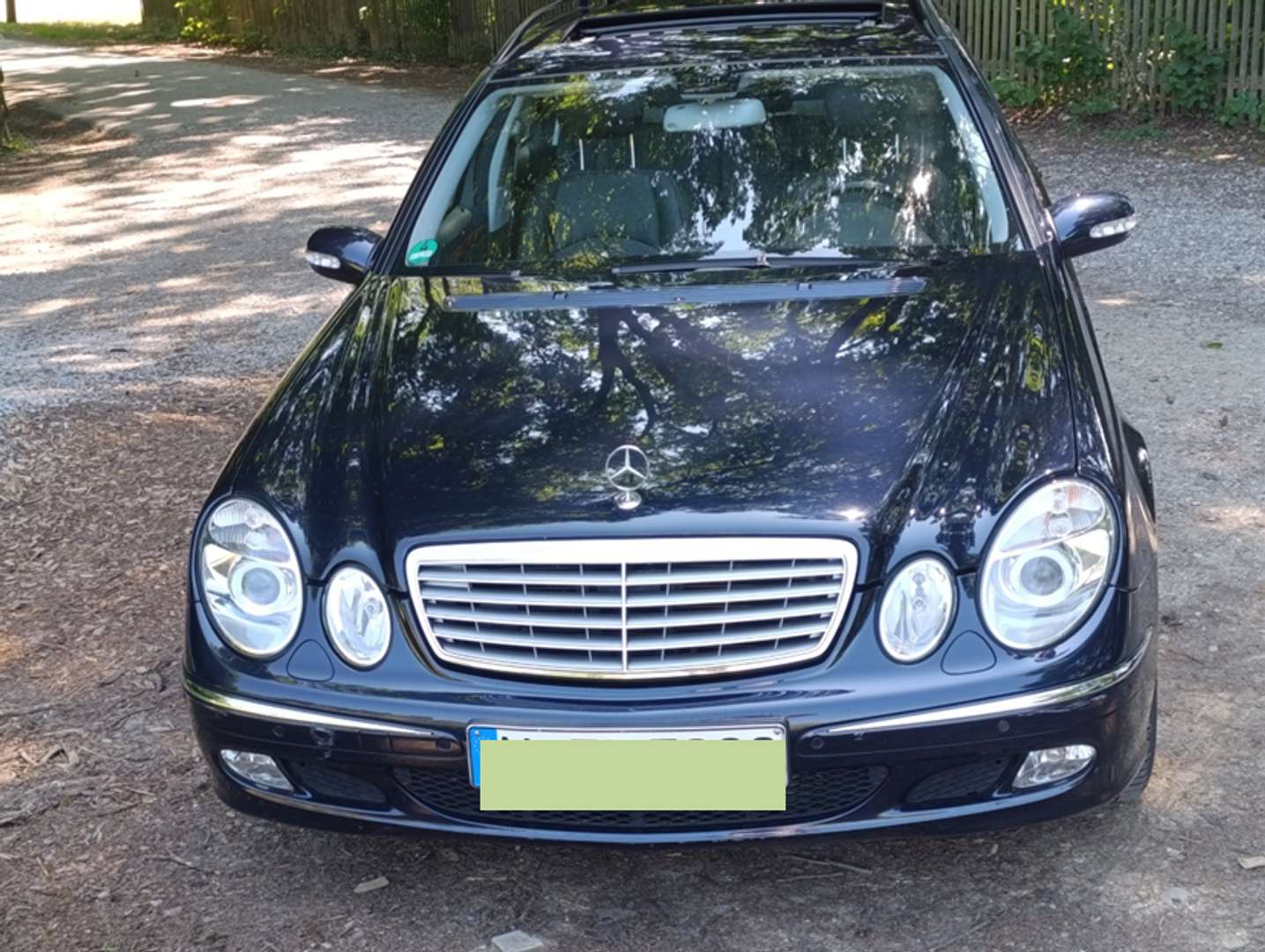 Second hand Mercedes Benz E-Class 320
