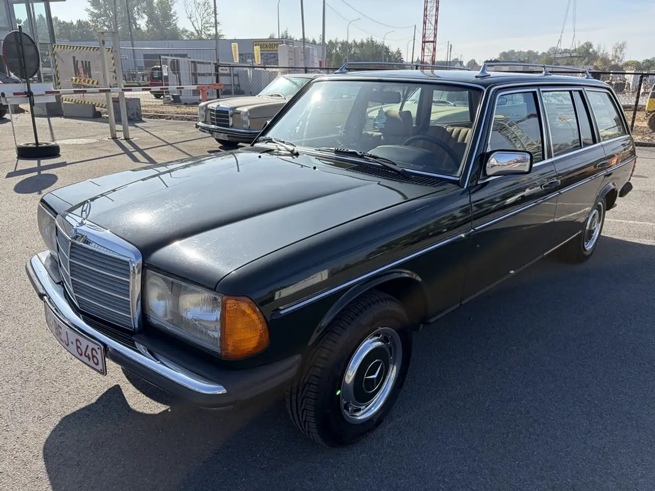 Mercedes-Benz 240 TD Break (W123) – 1984 – 133.996 km – Oldtimer gekeurd, foto 4