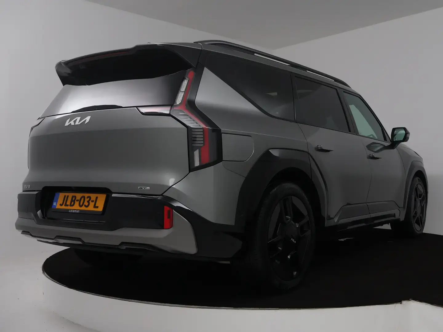 Kia EV9 GT-Line AWD 6p. 99.8 kWh | Company Car | 10 Jaar G Grijs - 2