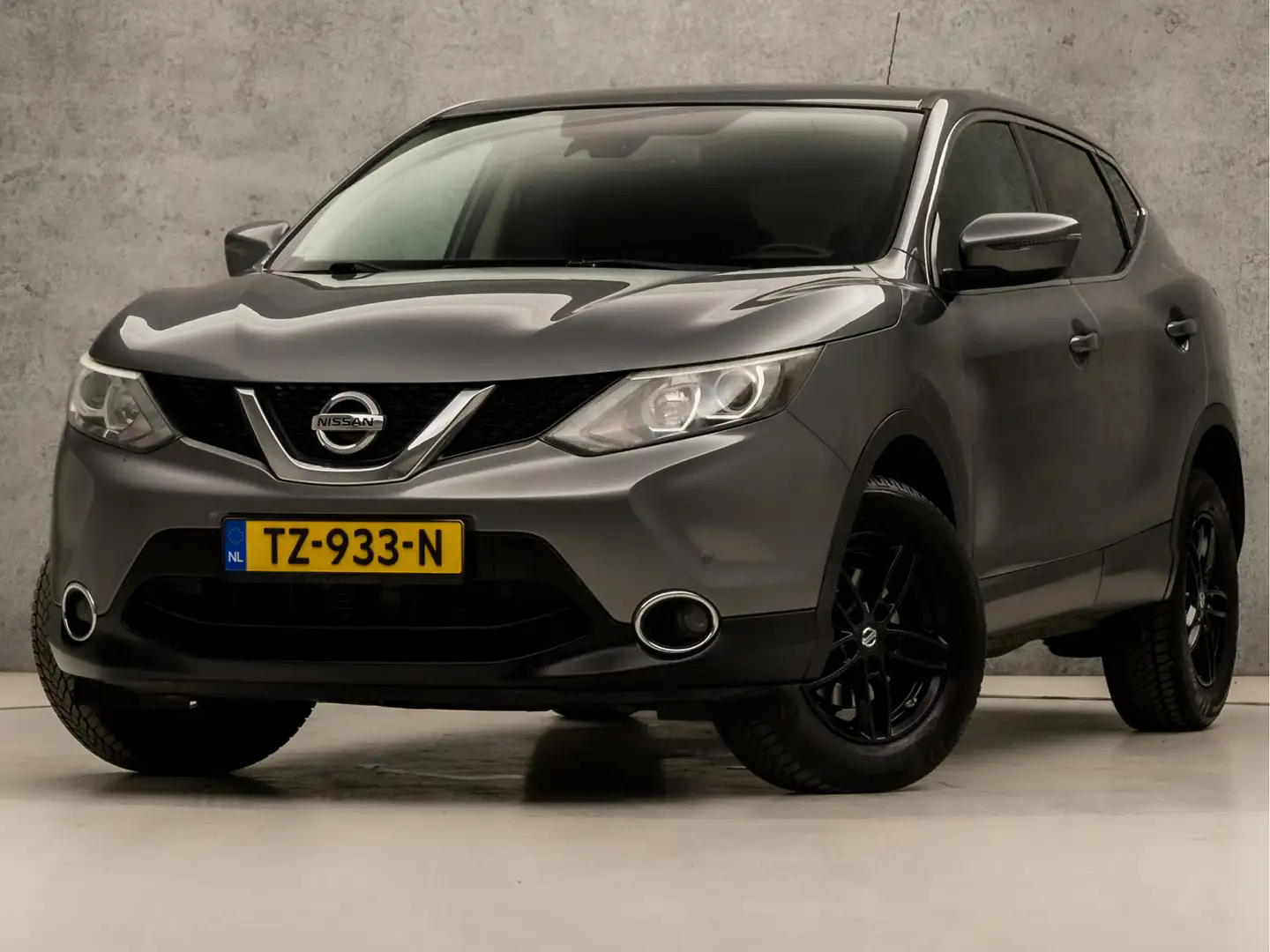Nissan Qashqai 1.2 Acenta Sport Automaat (NAVIGATIE, CLIMATE, CAM Šedá - 1