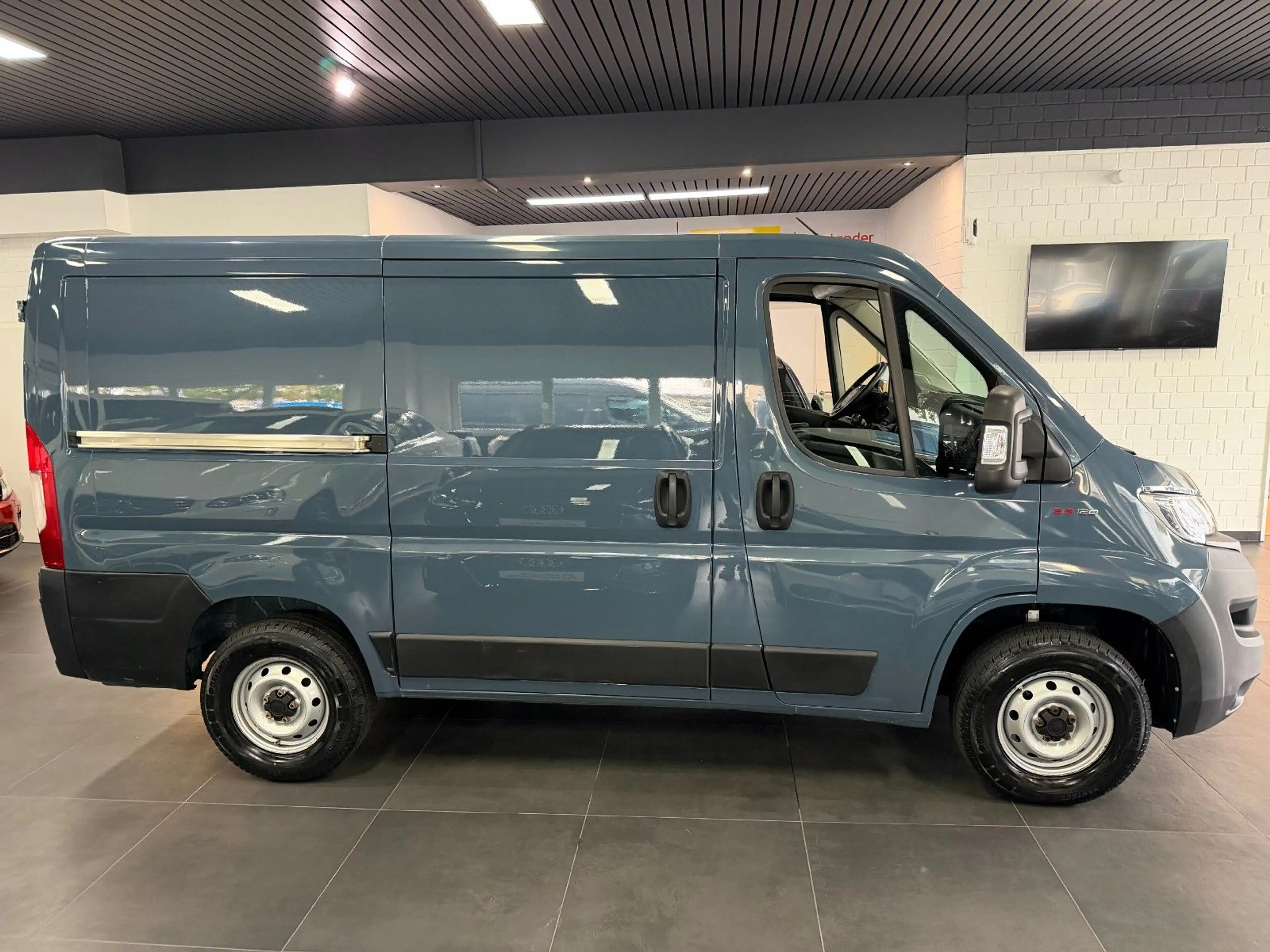 Fiat Ducato Kasten 30 2.3 120*TÜV&Insp.NEU*KAM*KLIMA — photo 4