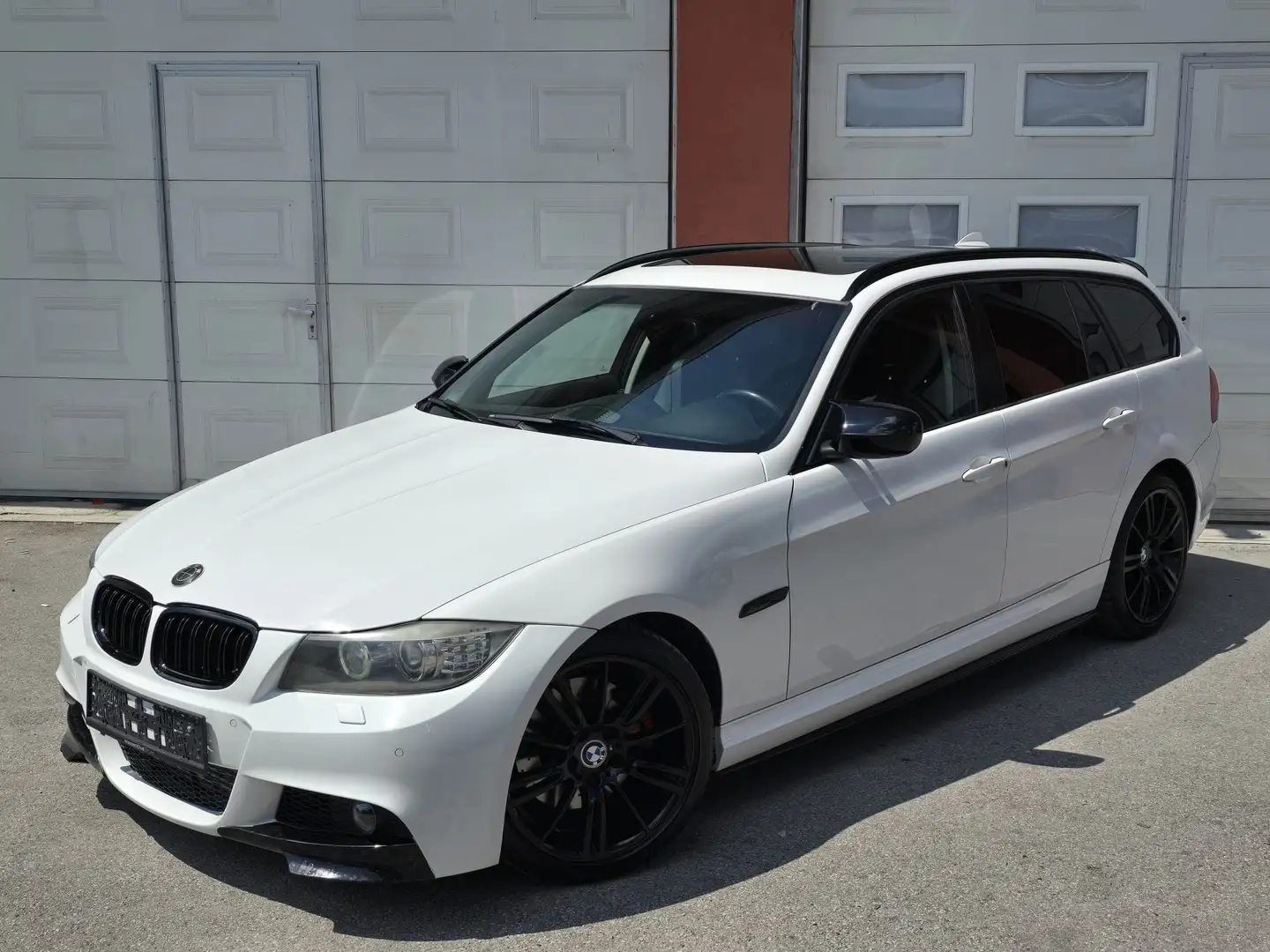 BMW 330 330d E91 * 450 PS * N57 * ÖAMTC Pickerl * Blanco - 1