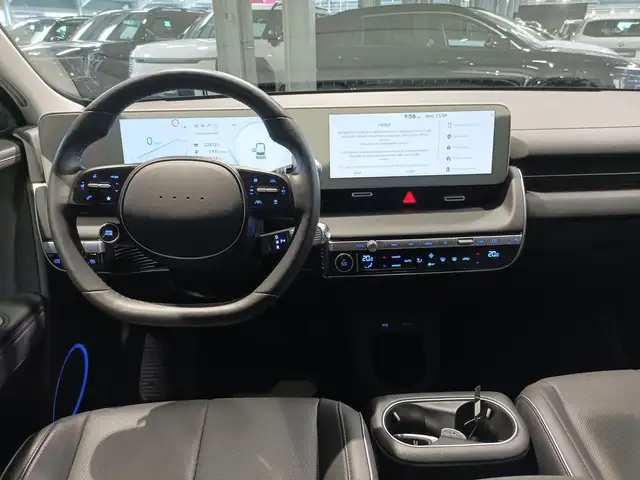 Hyundai Ioniq 5 view 9