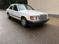 Mercedes-Benz 230 E Benzin Automatik Oldtimer ESSD AHK Weiß - thumbnail 3