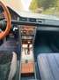Mercedes-Benz 230 E Benzin Automatik Oldtimer ESSD AHK Weiß - thumbnail 10