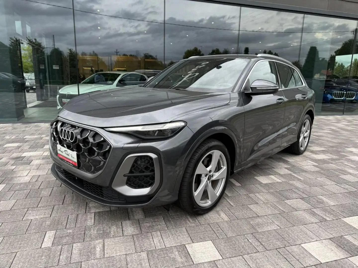 Audi Q5 TDI 150 kW mHEV+ S tronic quattro S line edition Grijs - 2