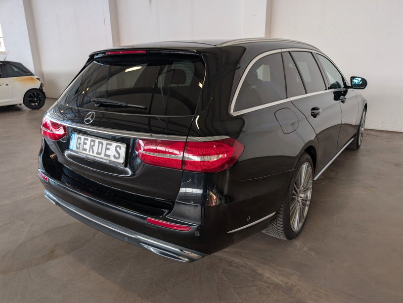 Mercedes-Benz E 400 E -Klasse T-Modell E 400 d 4Matic — photo 11