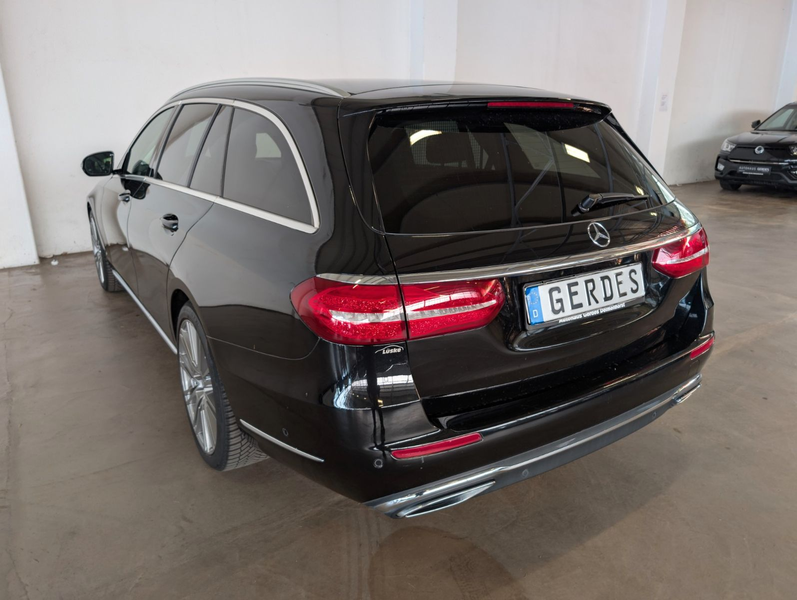 Mercedes-Benz E 400 E -Klasse T-Modell E 400 d 4Matic — photo 9