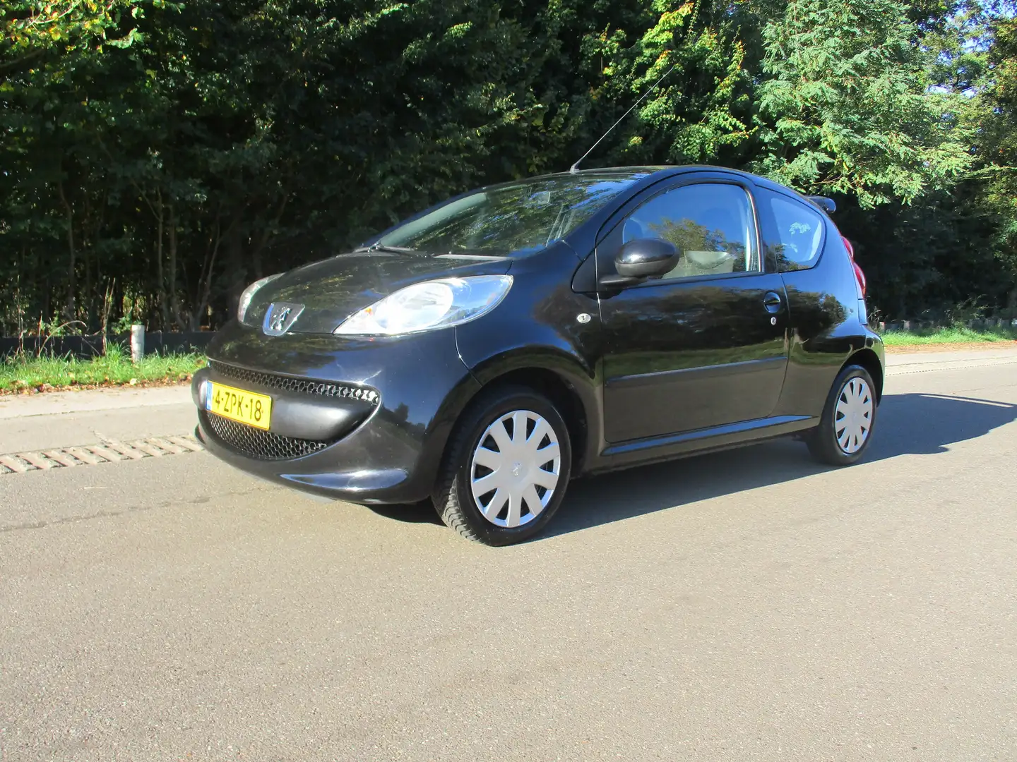 Peugeot 107 1.0-12V XR Noir - 2