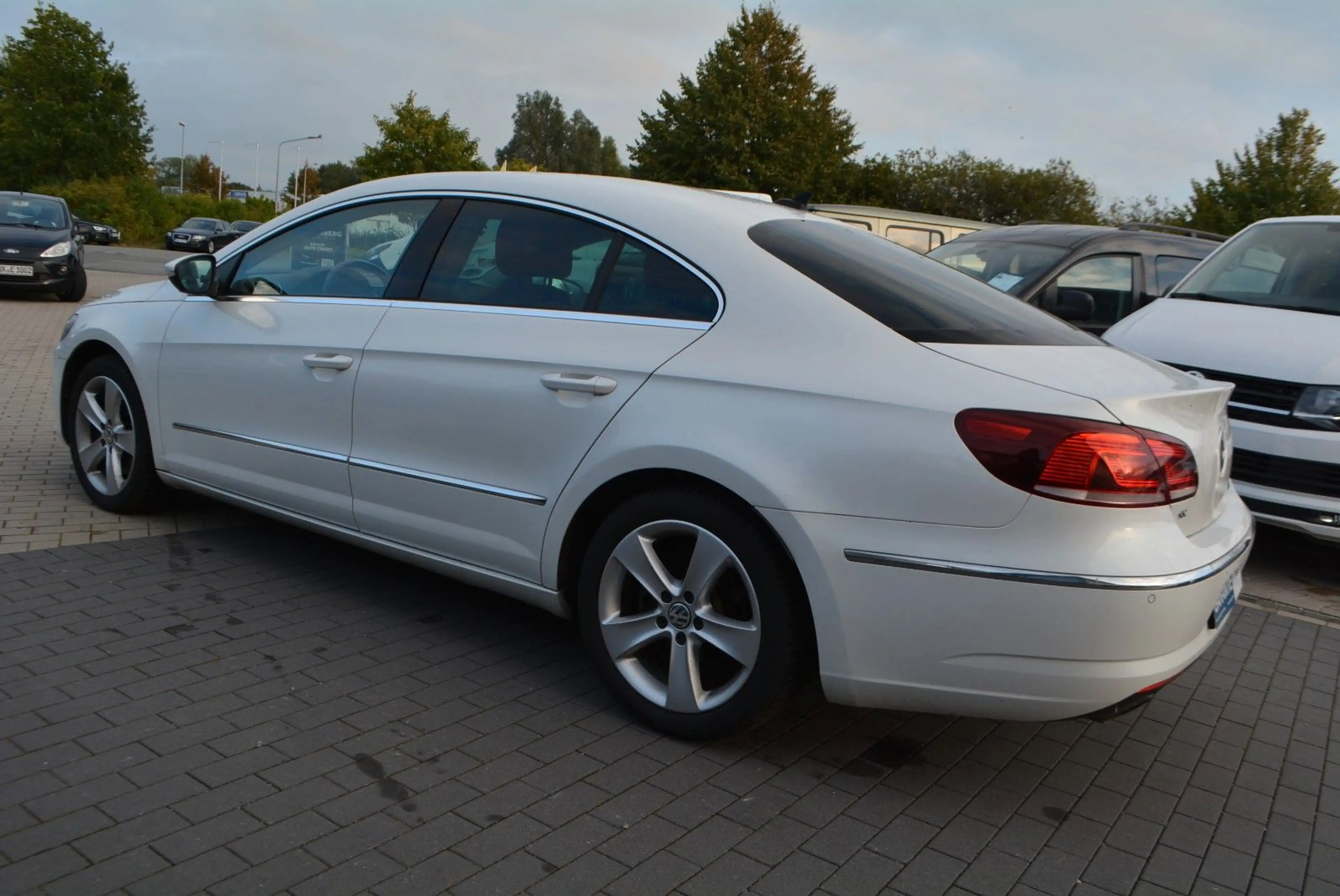Volkswagen CC BMT — photo 11