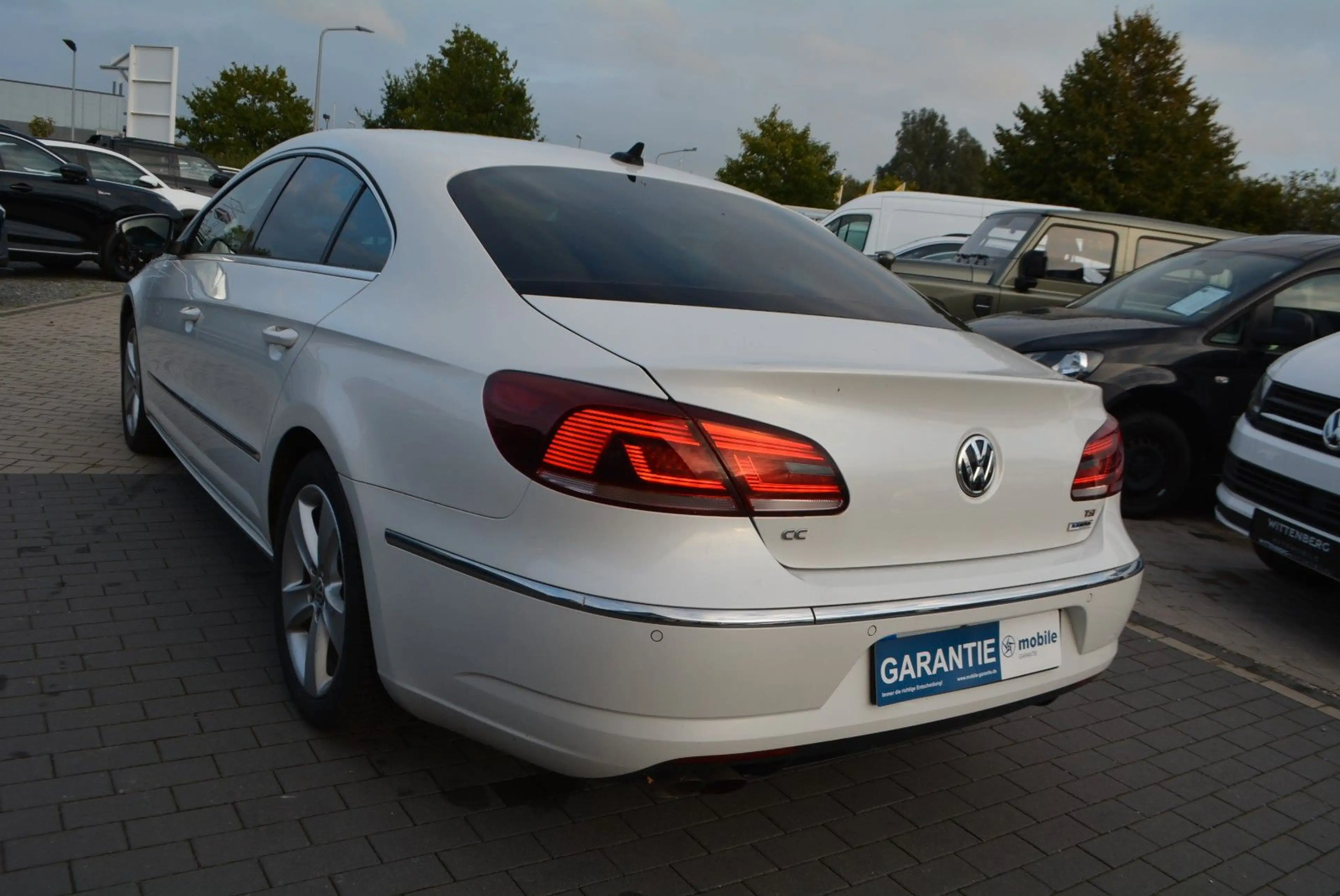 Volkswagen CC BMT — photo 14