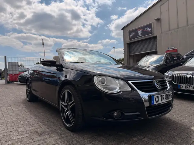 Volkswagen Eos view 3