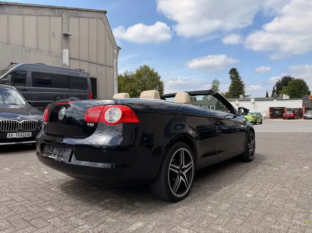 Volkswagen Eos view 5