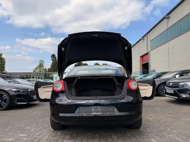 Volkswagen Eos view 15