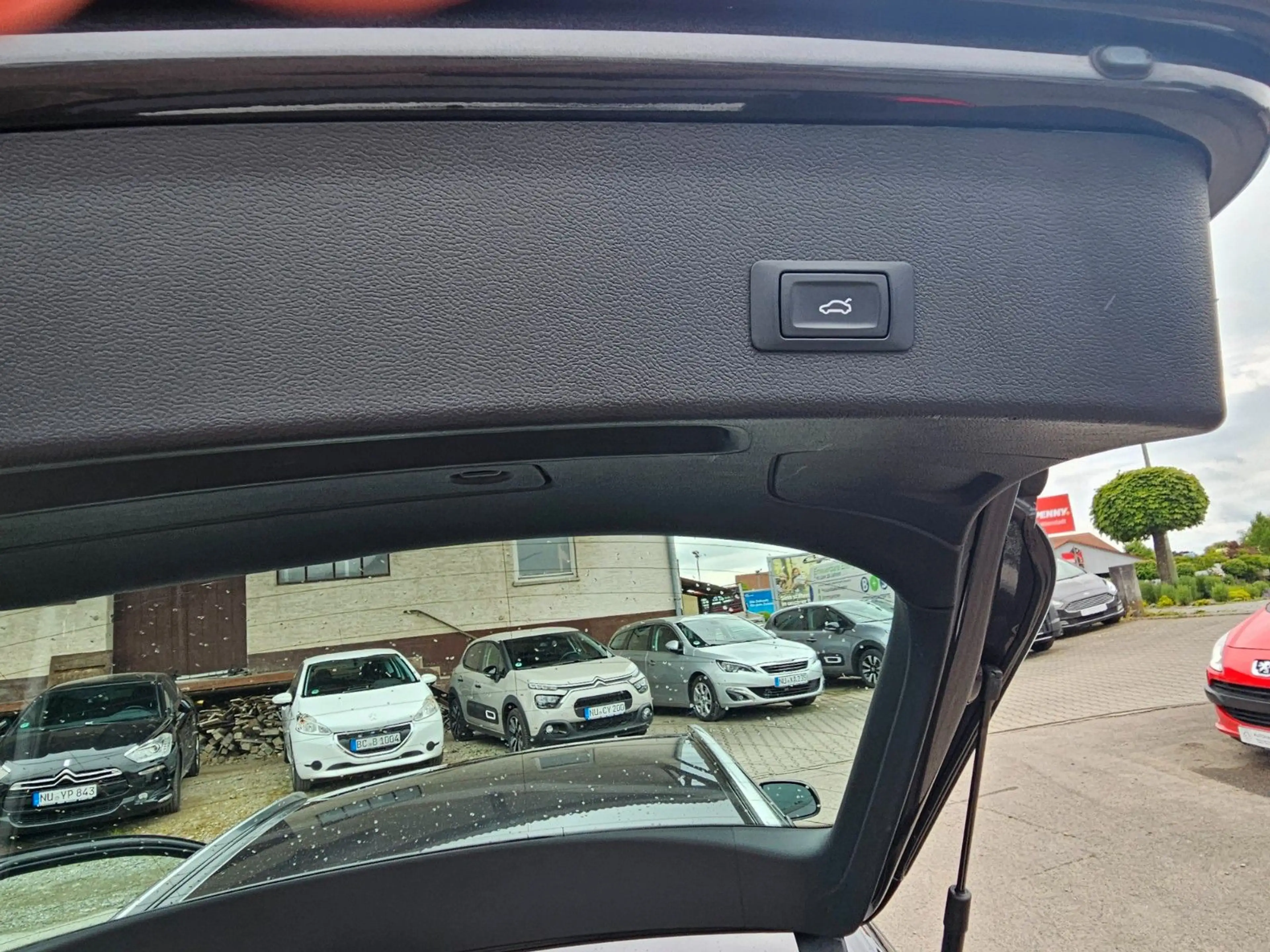 Audi A4 Avant Ambition — photo 14