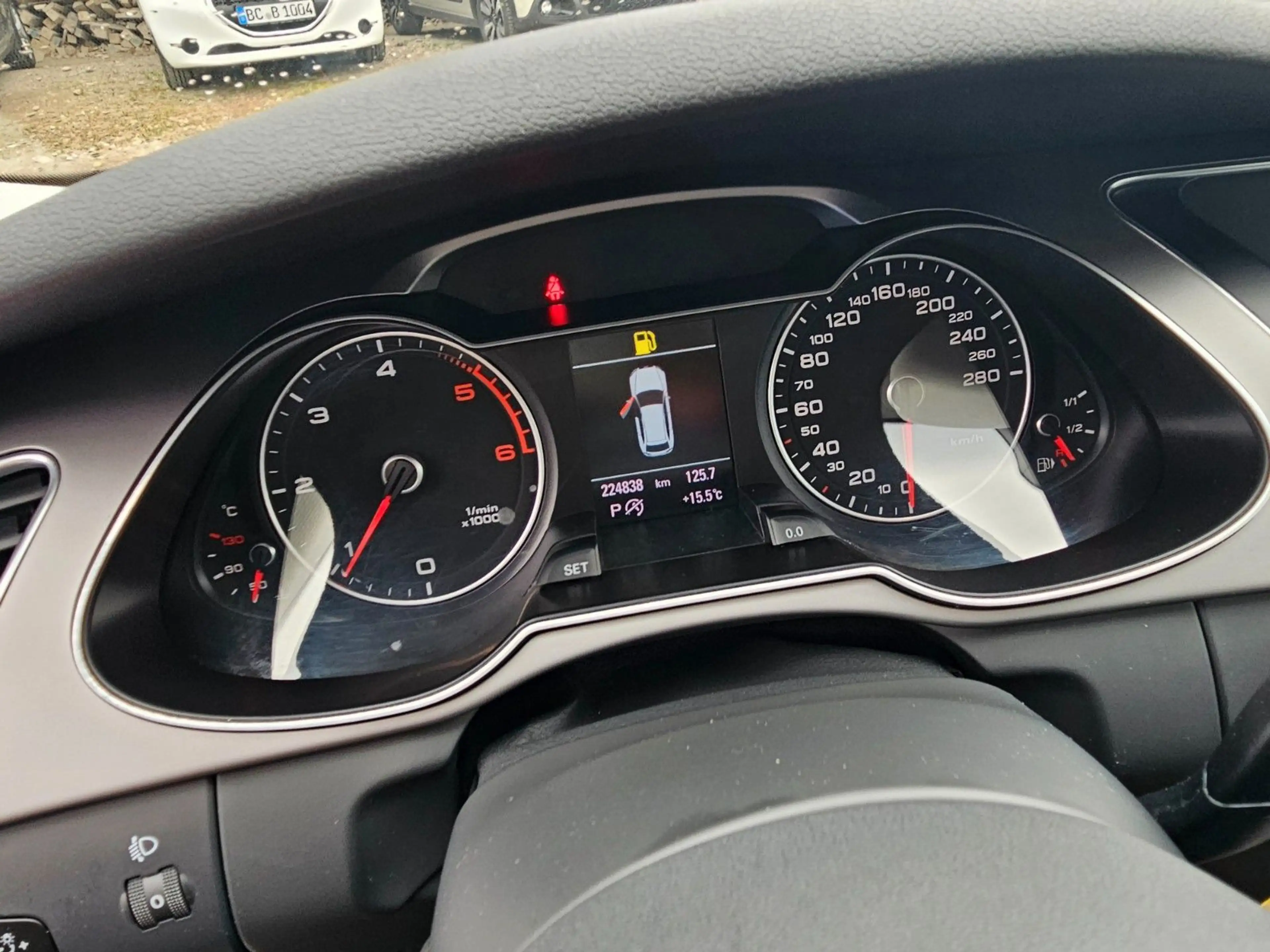 Audi A4 Avant Ambition — photo 11