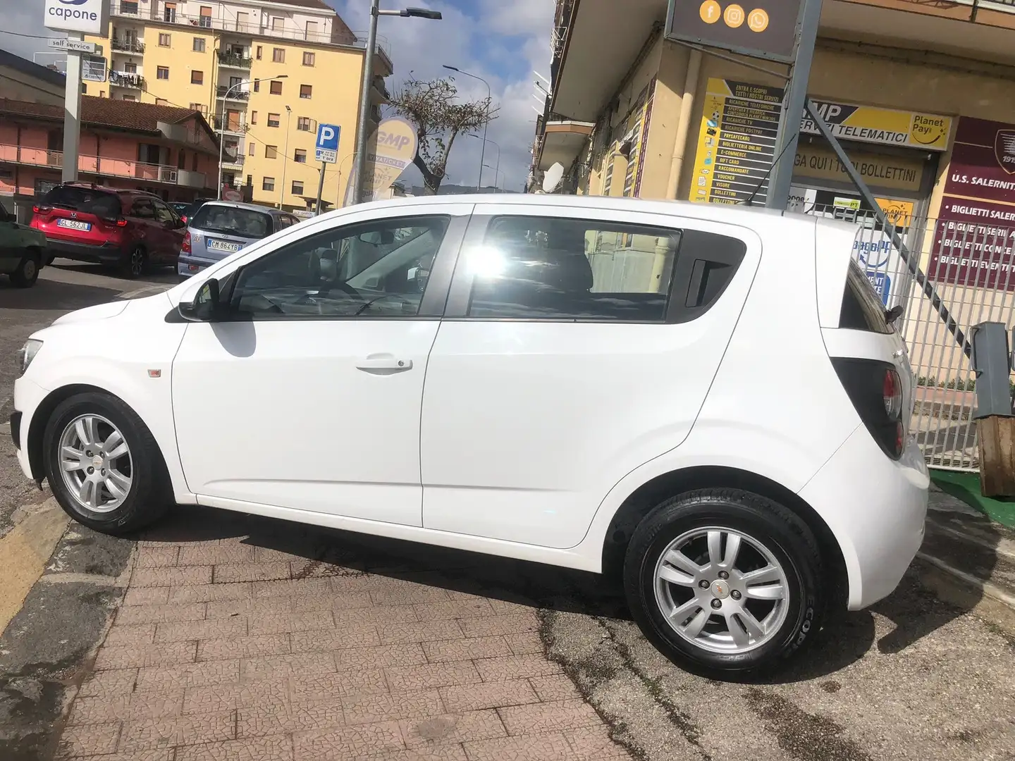 Chevrolet Aveo Aveo 1.2 LTZ 86cv 5p Wit - 2