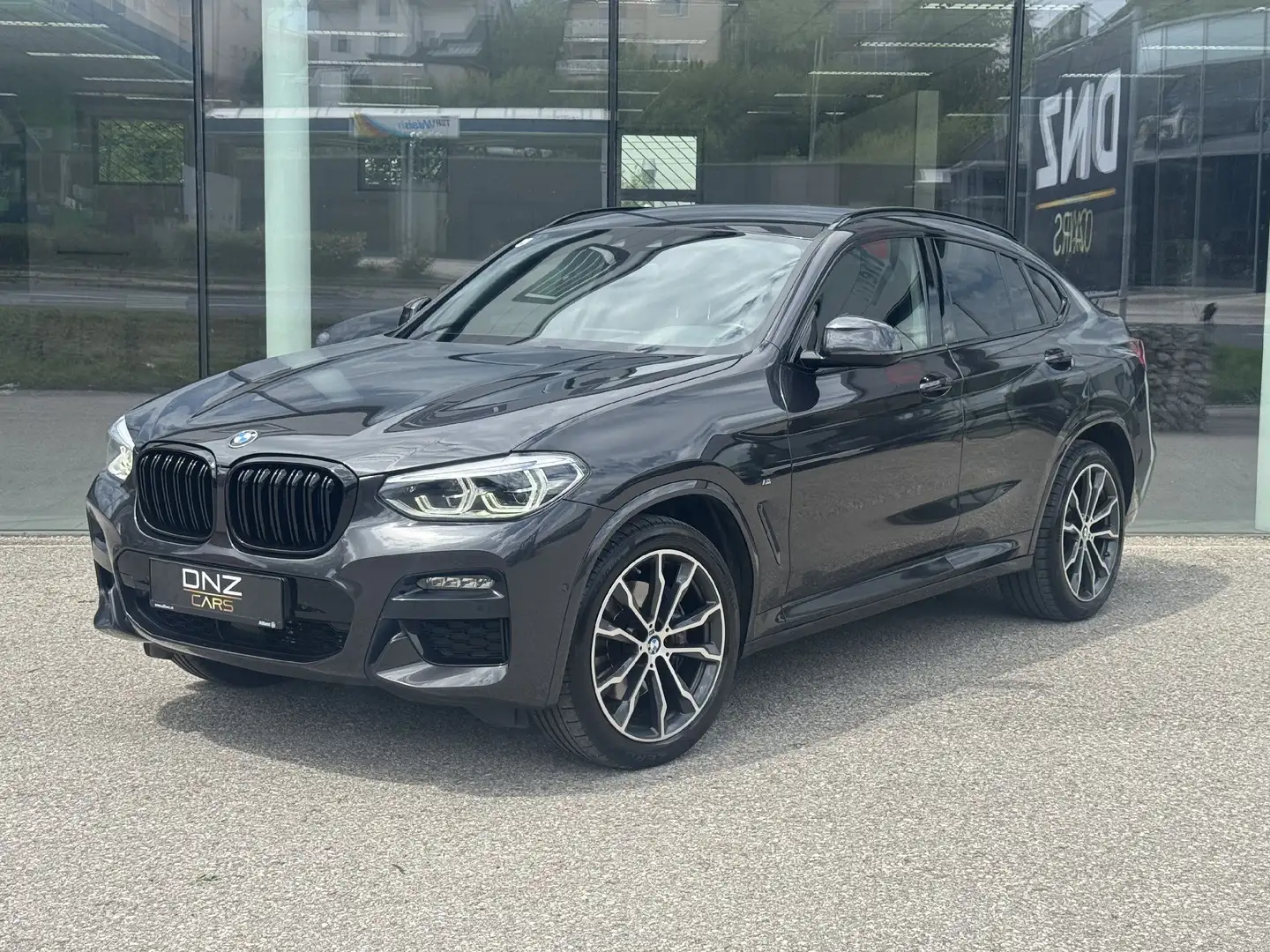 BMW X4 30d M-PAKET/AHK/ACC/RFK Grau - 1
