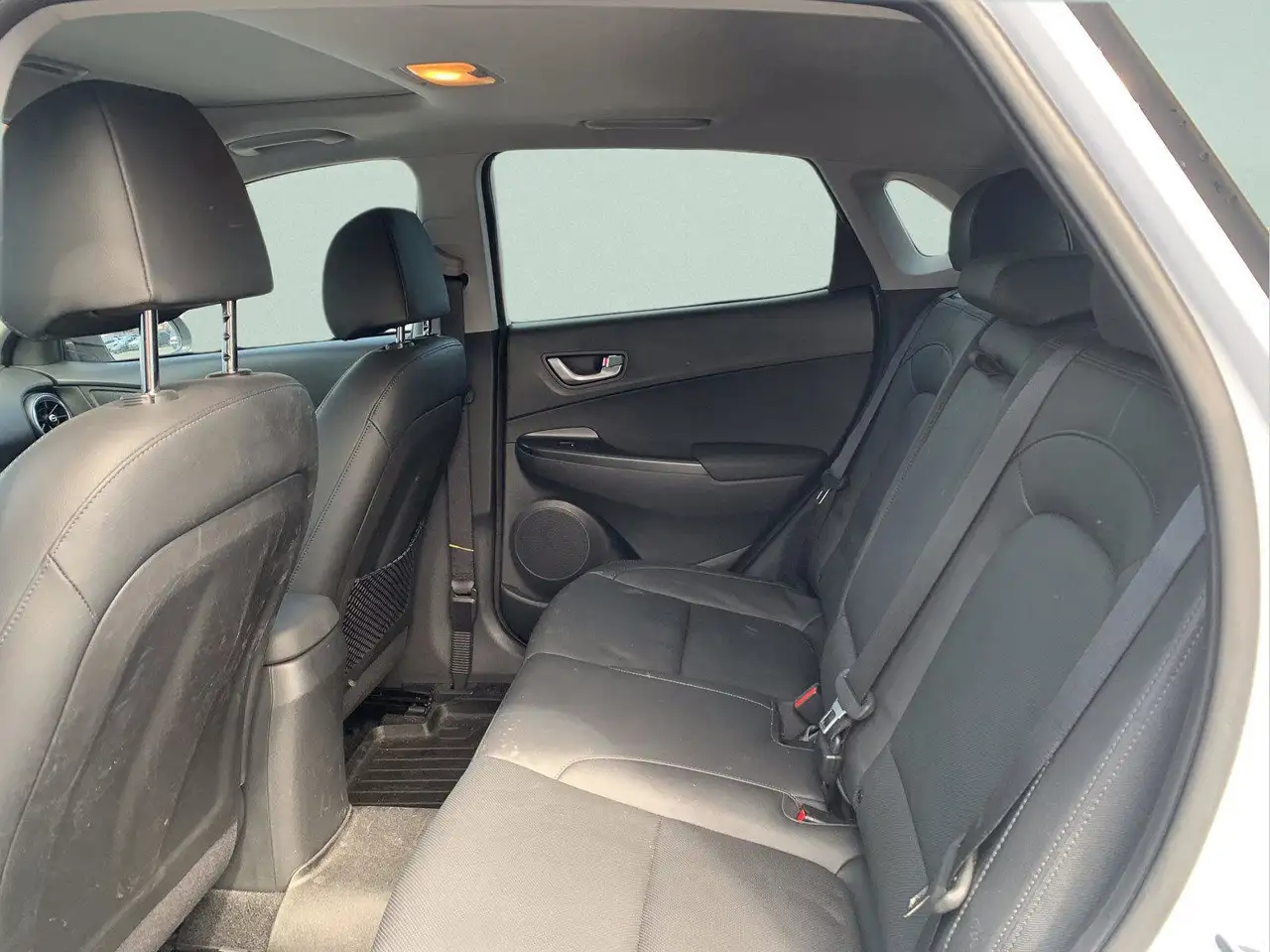 Hyundai KONA снимка Hyundai KONA