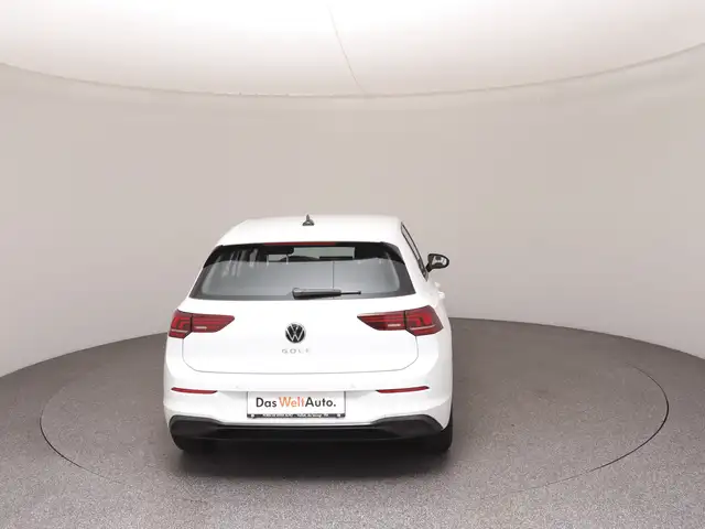 Volkswagen Golf view 6