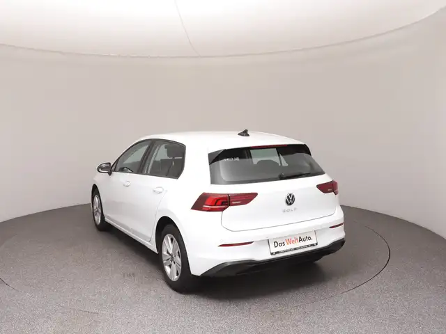Volkswagen Golf view 5