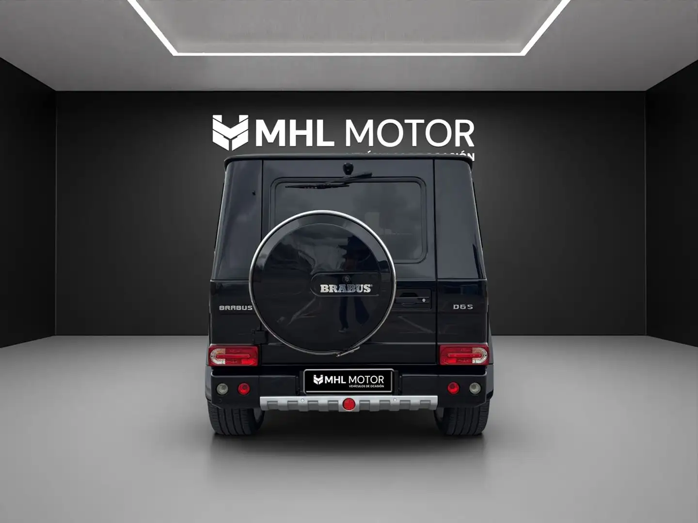 Mercedes-Benz G 350 350BlueTec Largo Aut. Schwarz - 2