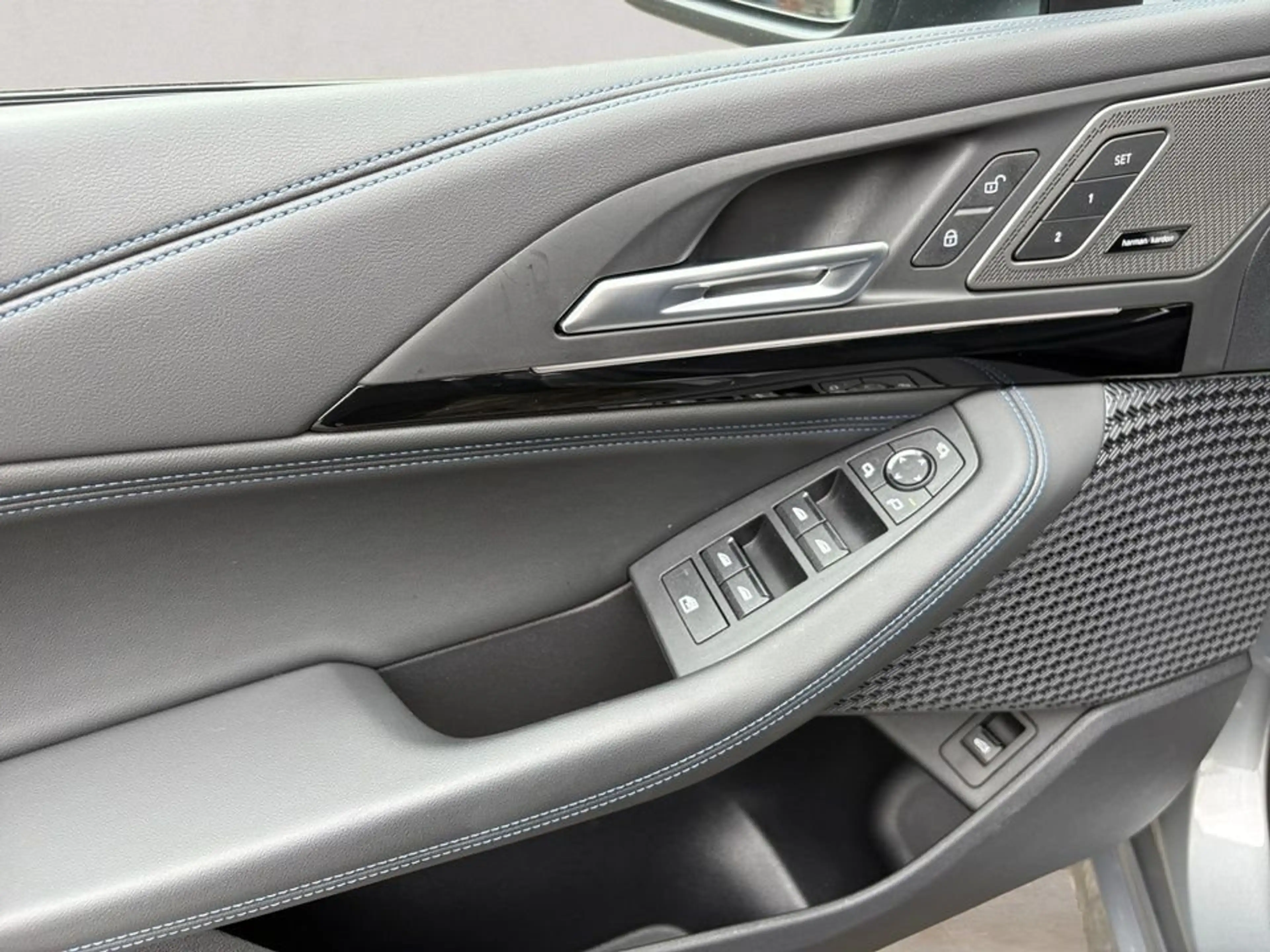 BMW 220 i Active Tourer M Sport + GARANTIE-bis-08.30 — photo 8