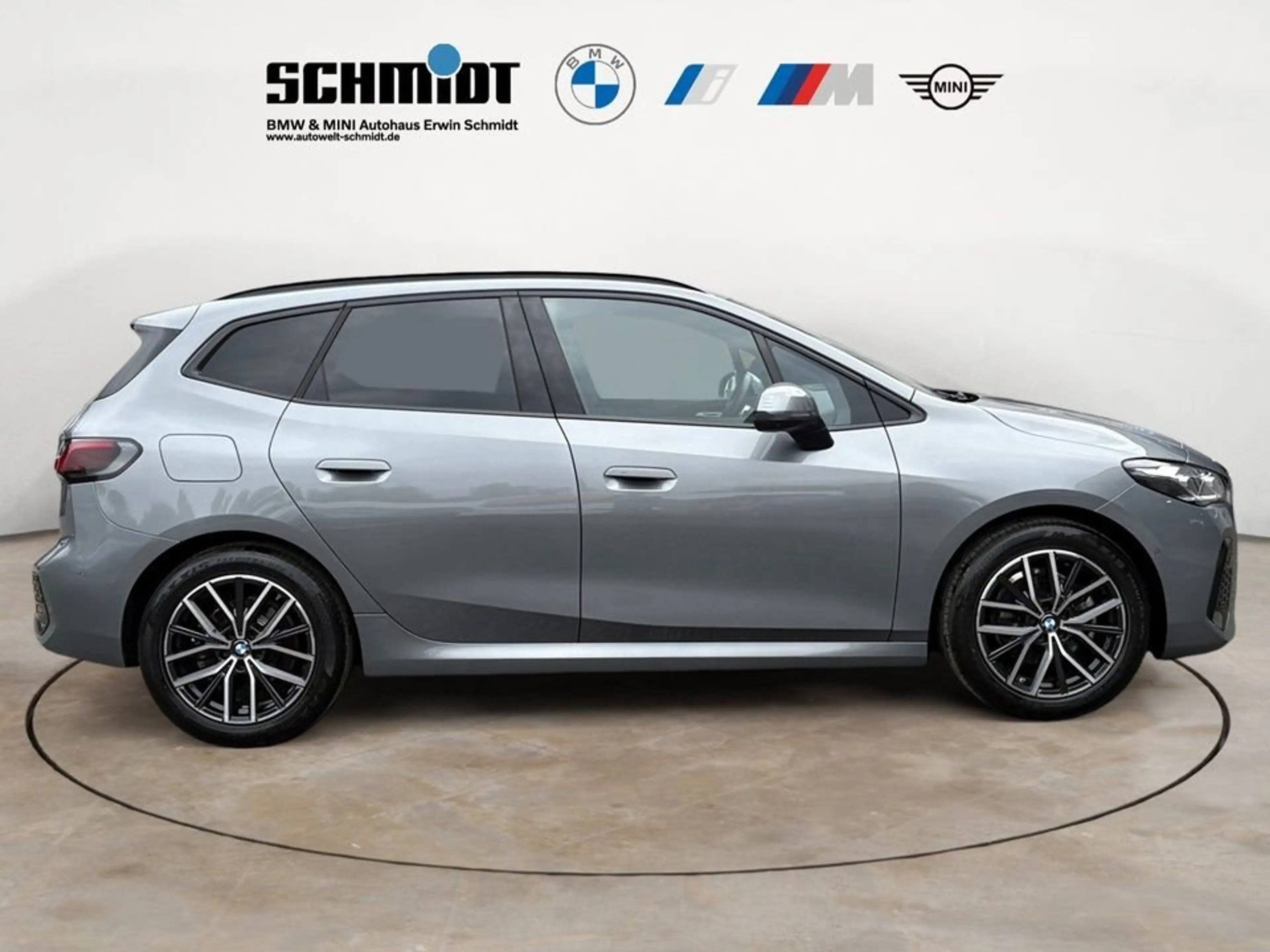 BMW 220 i Active Tourer M Sport + GARANTIE-bis-08.30 — photo 6