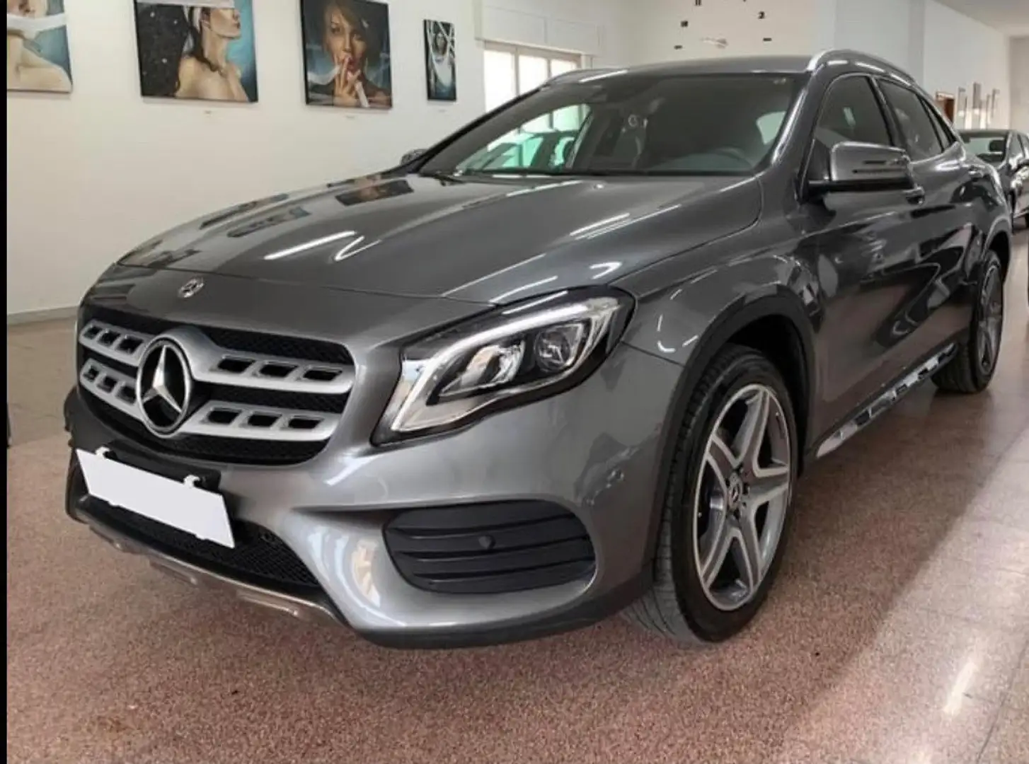 Mercedes-Benz GLA 200 d Premium 4matic auto AMG - 2