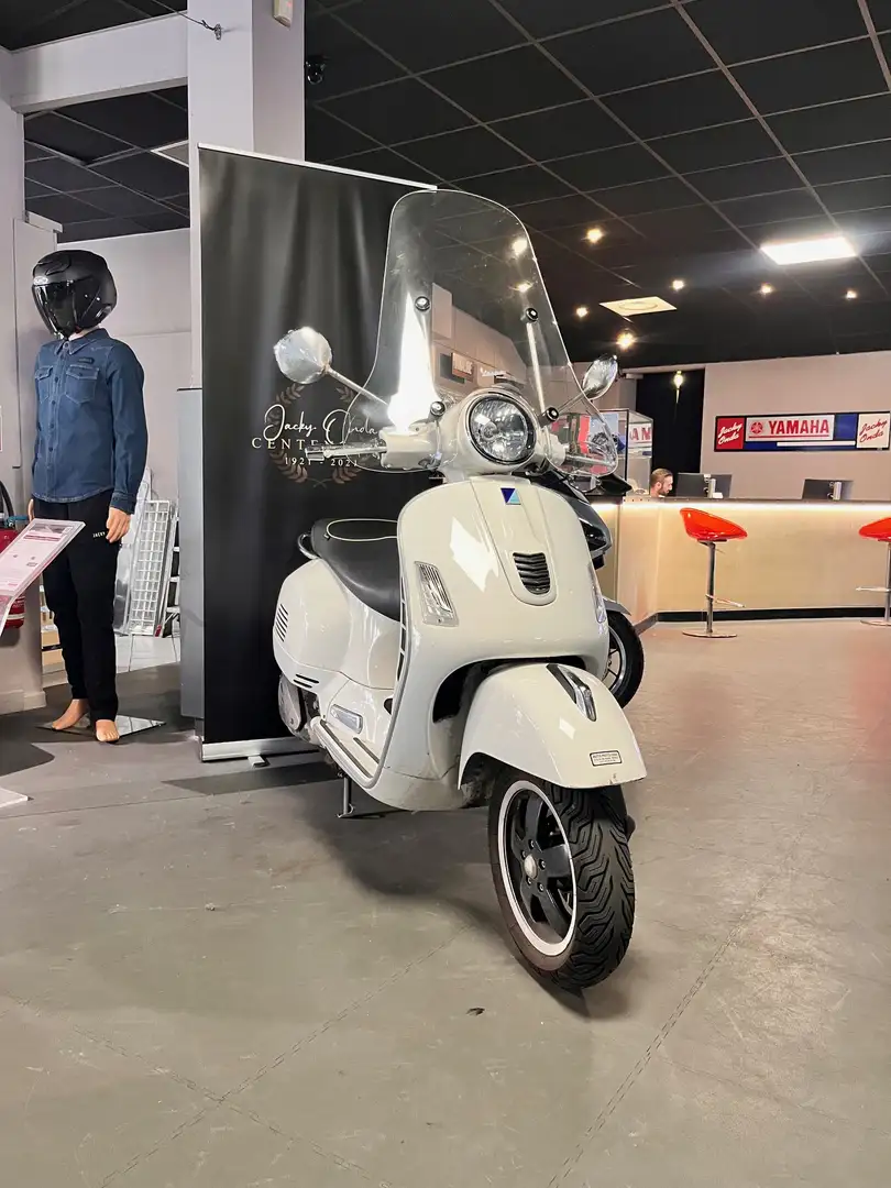 Piaggio - 1