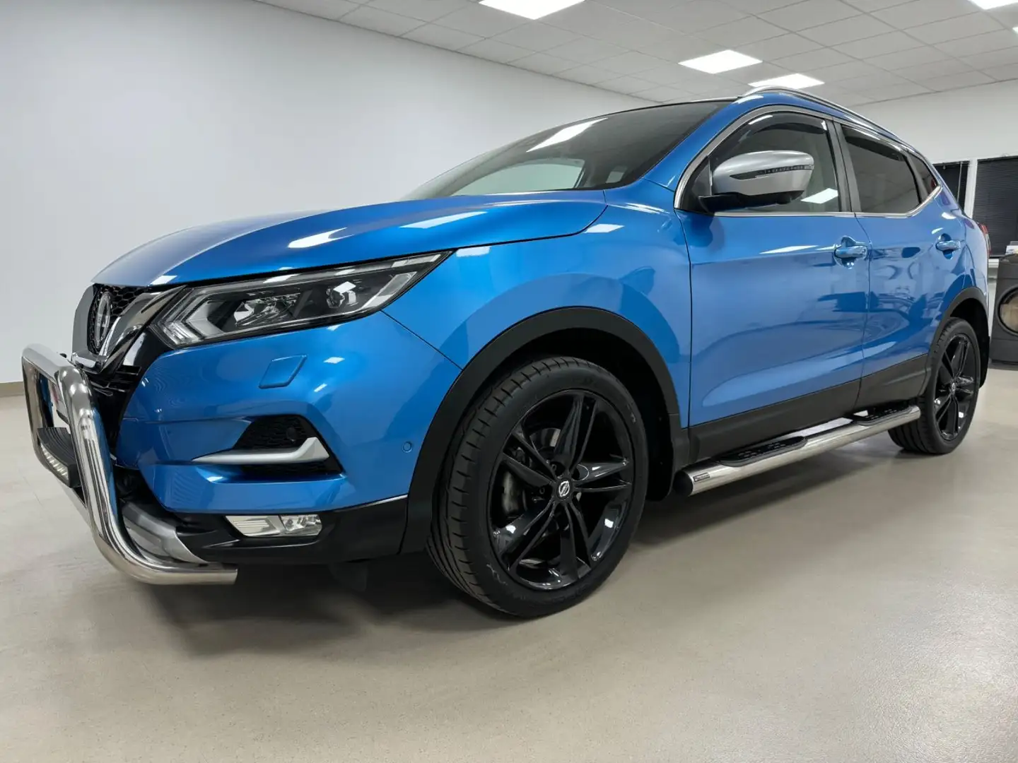 Nissan Qashqai N-Motion*RFK*PDC*NAVI*ASST*8F*LMF*AC*SH* Blau - 1