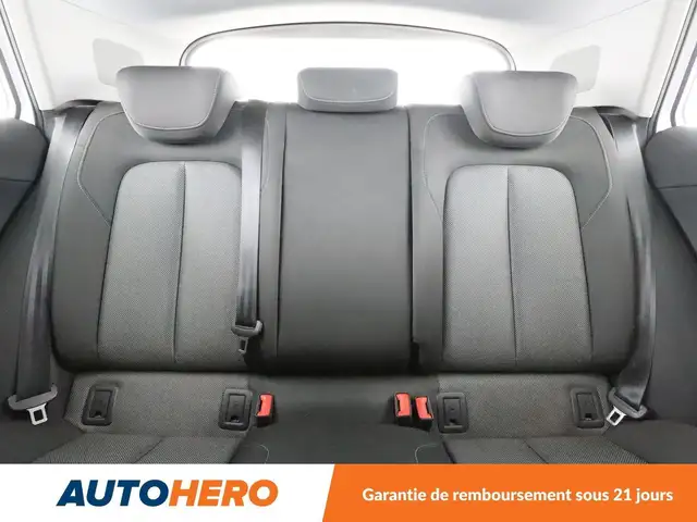Audi Q2 view 15