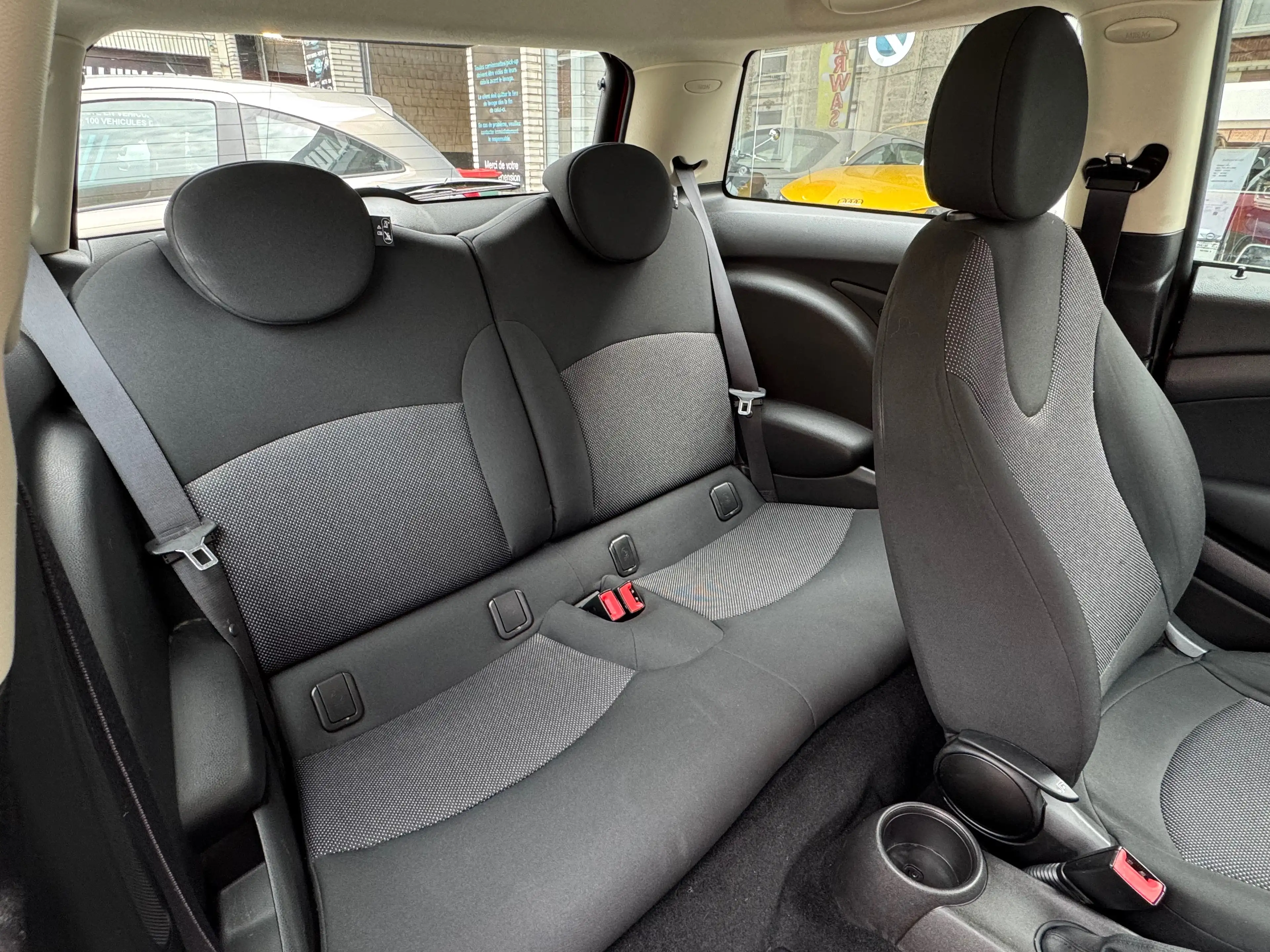 MINI Cooper D 1.6 D Jante Airco 6 Vitesses Tres Propre Garantie — photo 12