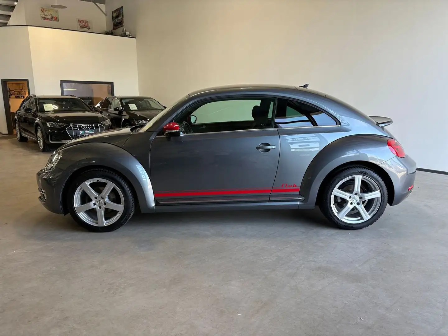 Volkswagen Beetle Club BMT Kamera PDC NAVI SHZ Grau - 2