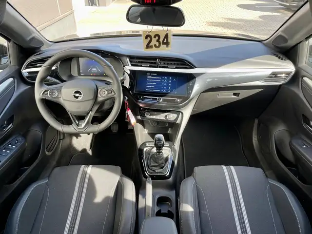 Opel Corsa view 11