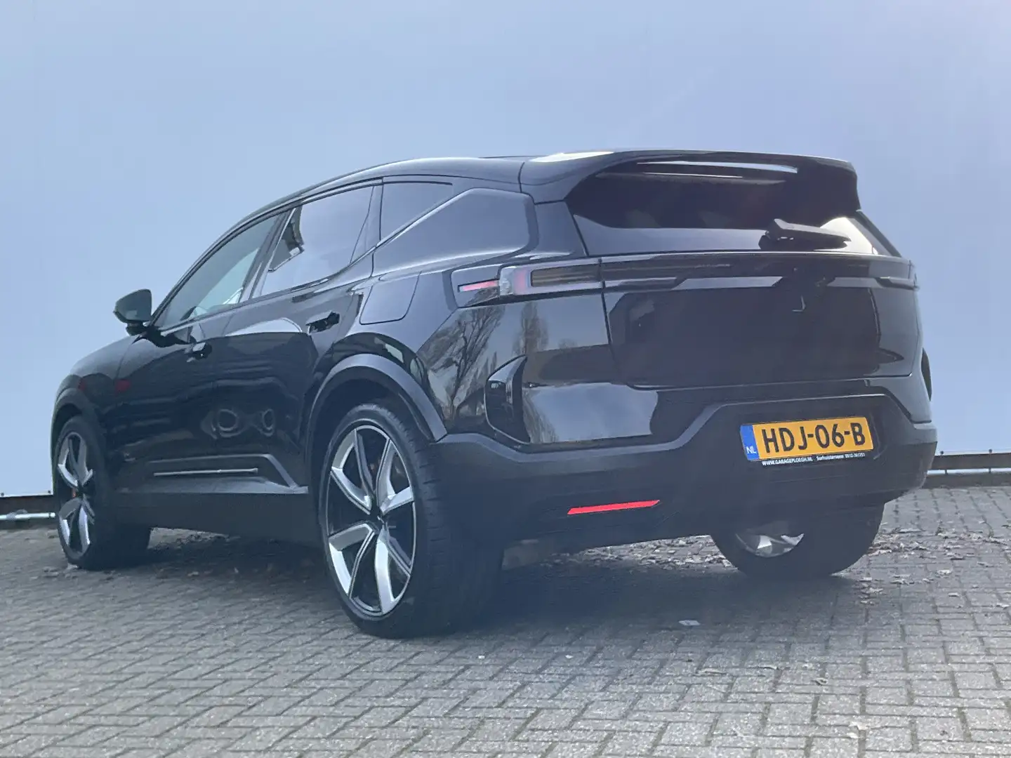 Polestar 3 Long range Dual motor 111 kWh 360° 22Inch B&W 1Eig Negro - 2