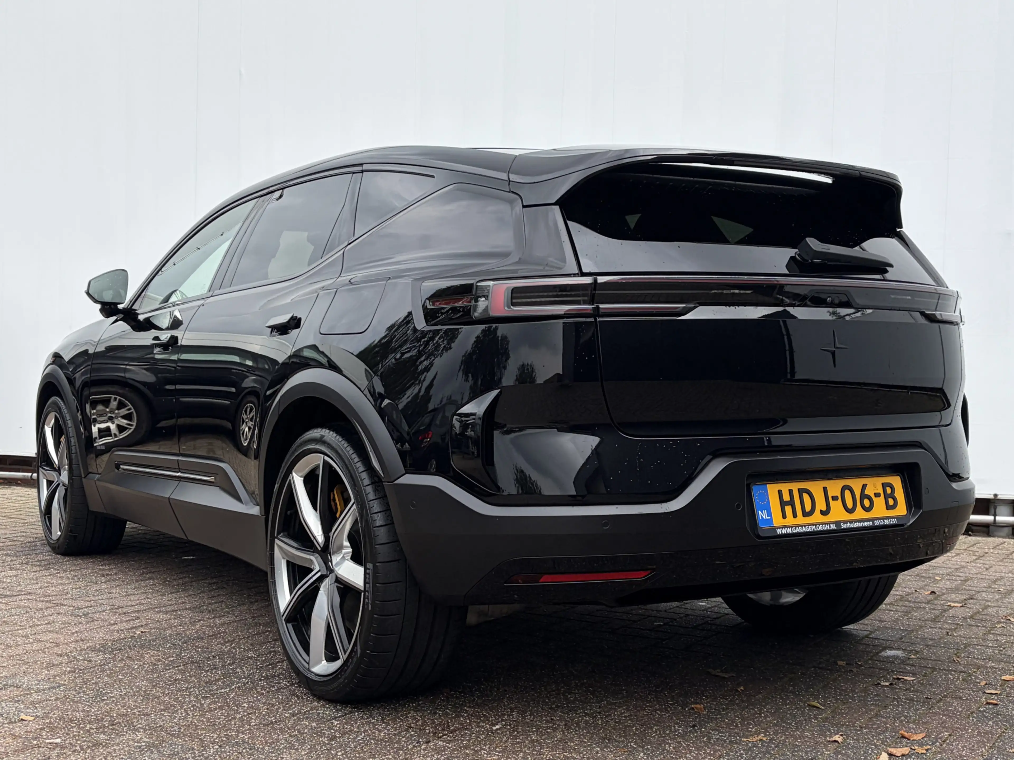 Polestar 3 Long range Dual motor 111 kWh 360° 22Inch B&W 1Eig — photo 13