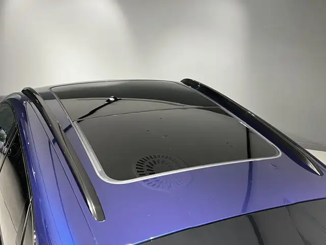 Porsche Macan view 14
