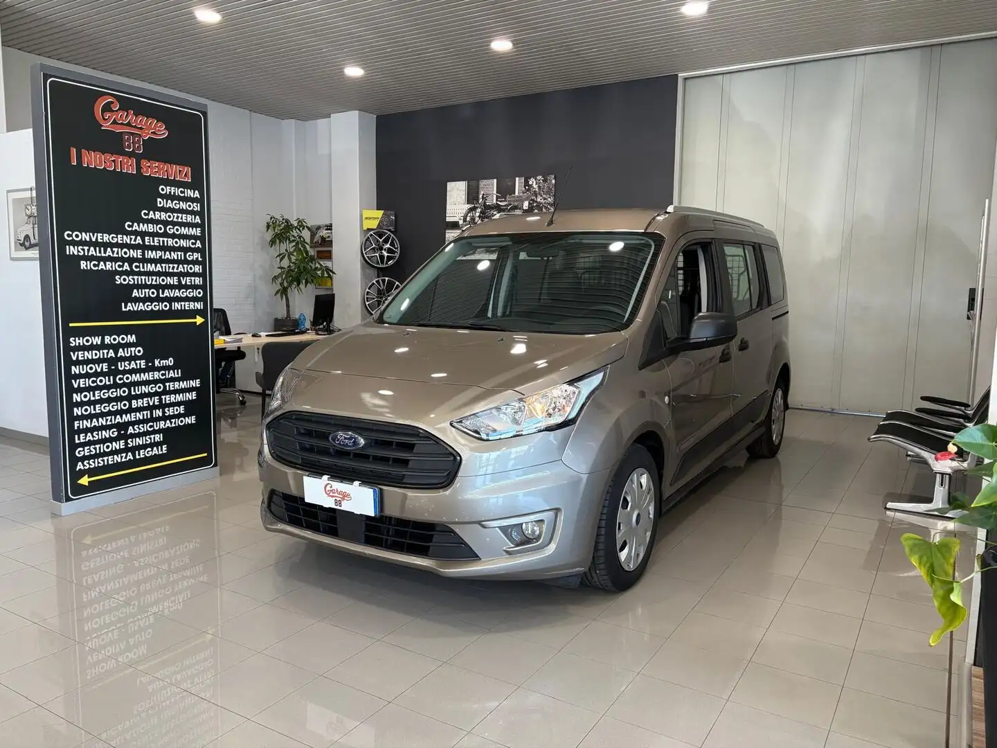 Ford Transit Connect Trend 5 posti Bronze - 1