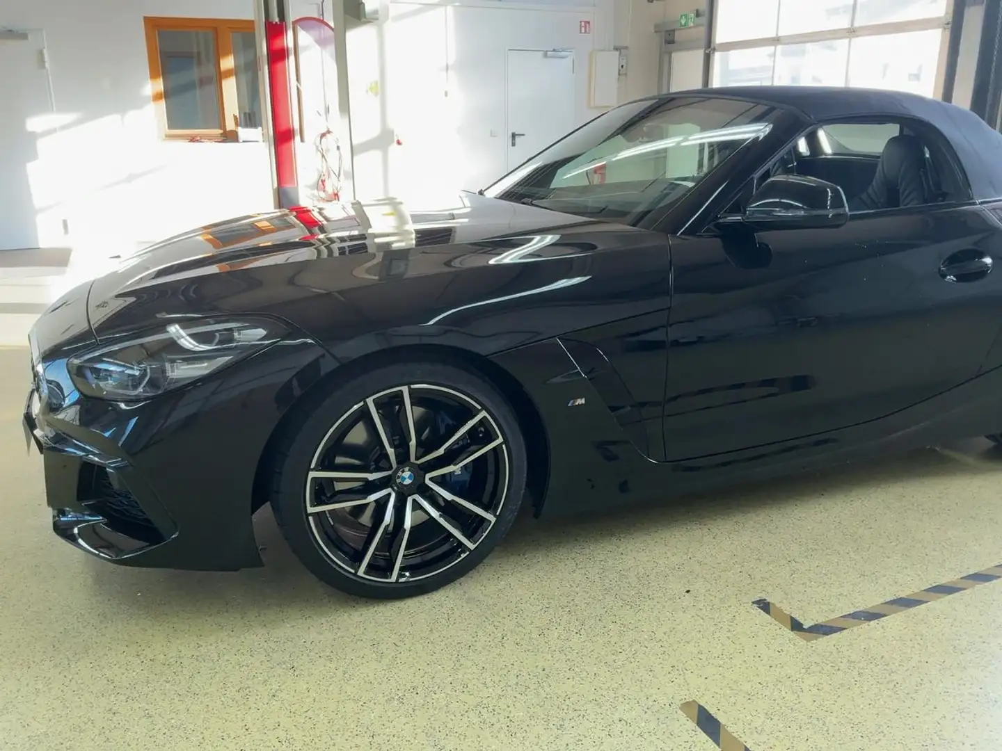 BMW Z4 M Z4 sDrive30i Aut. M Sport Černá - 2