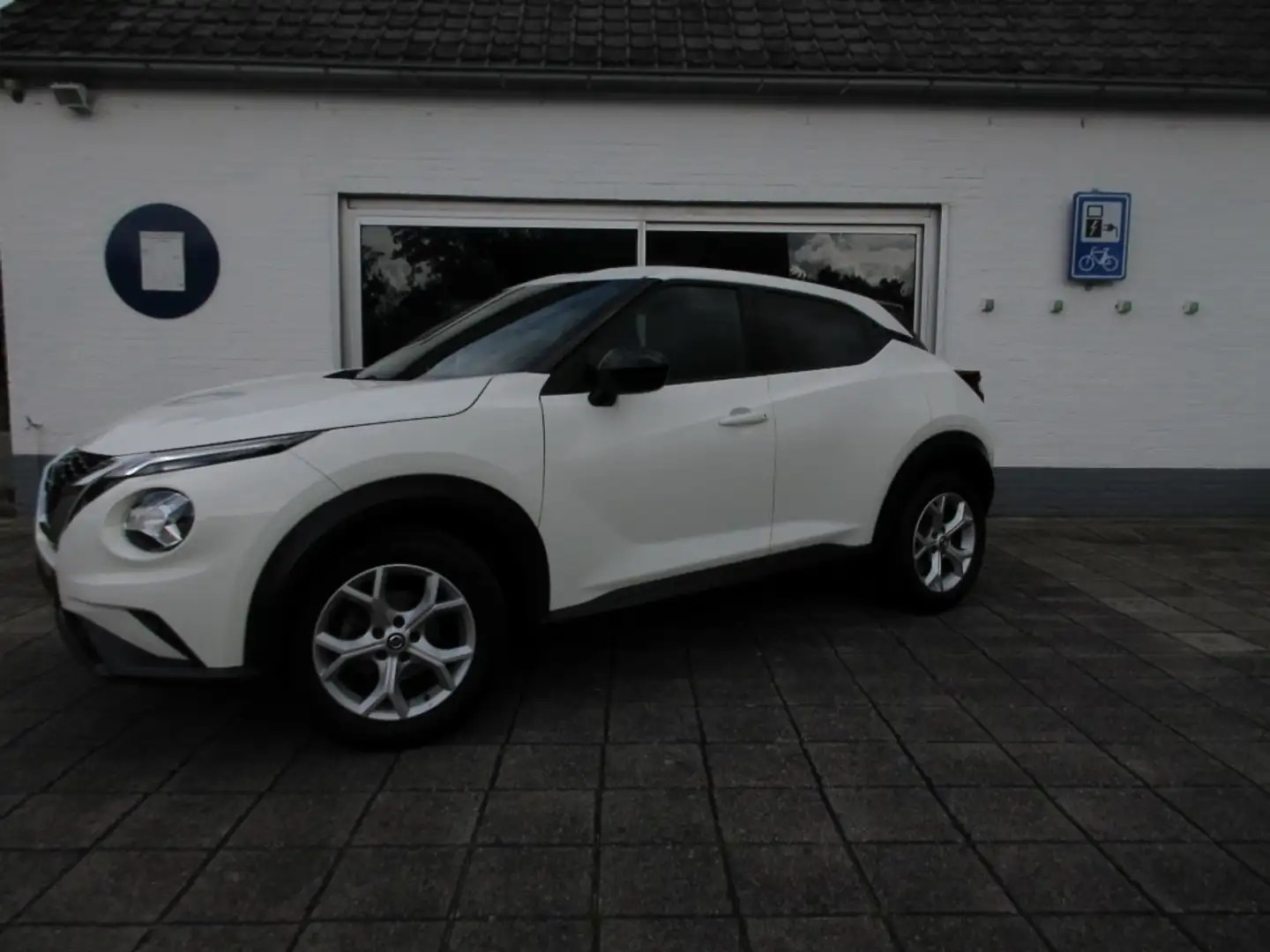 Nissan Juke 1.0 N-CONNECTA Blanc - 1