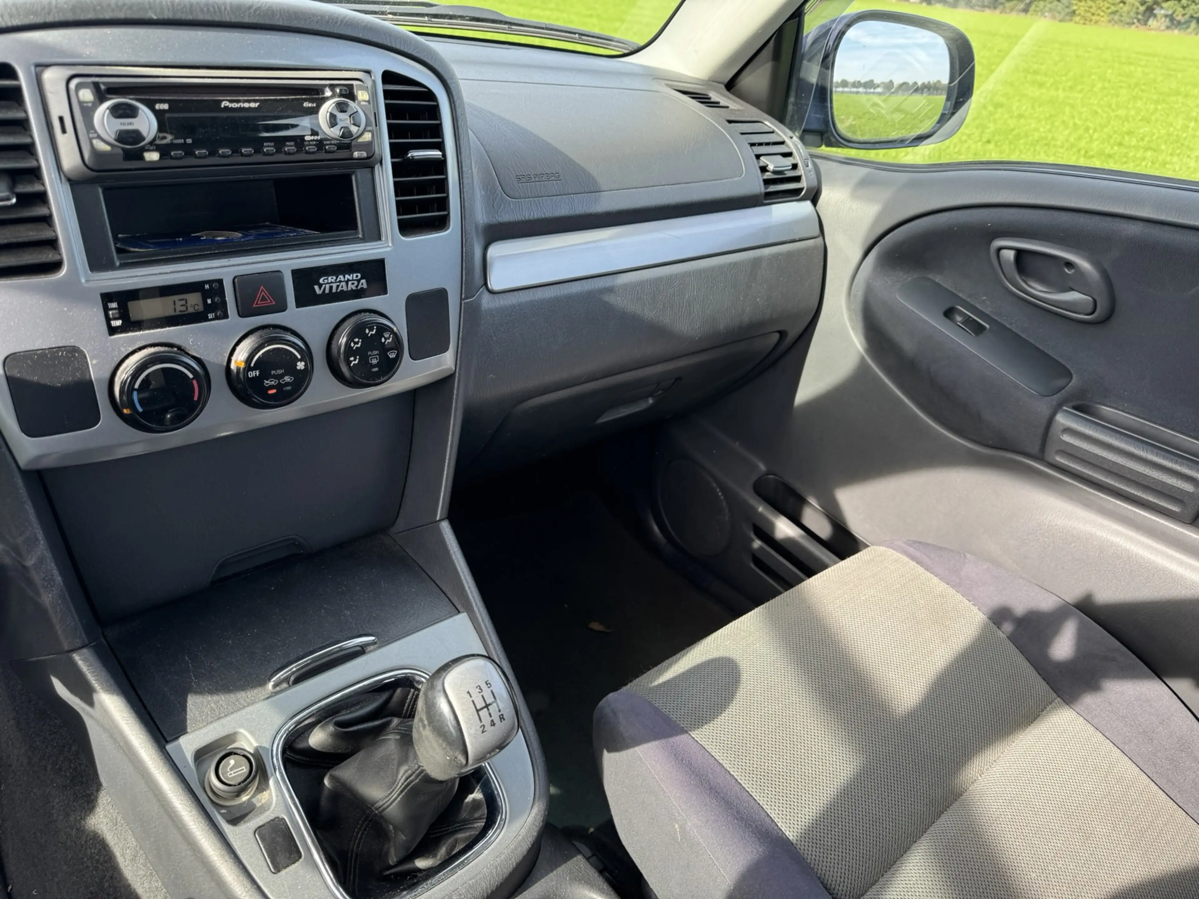 Suzuki Grand Vitara 1.6 Metal Top Wide Body|Nieuwe APK| — photo 10