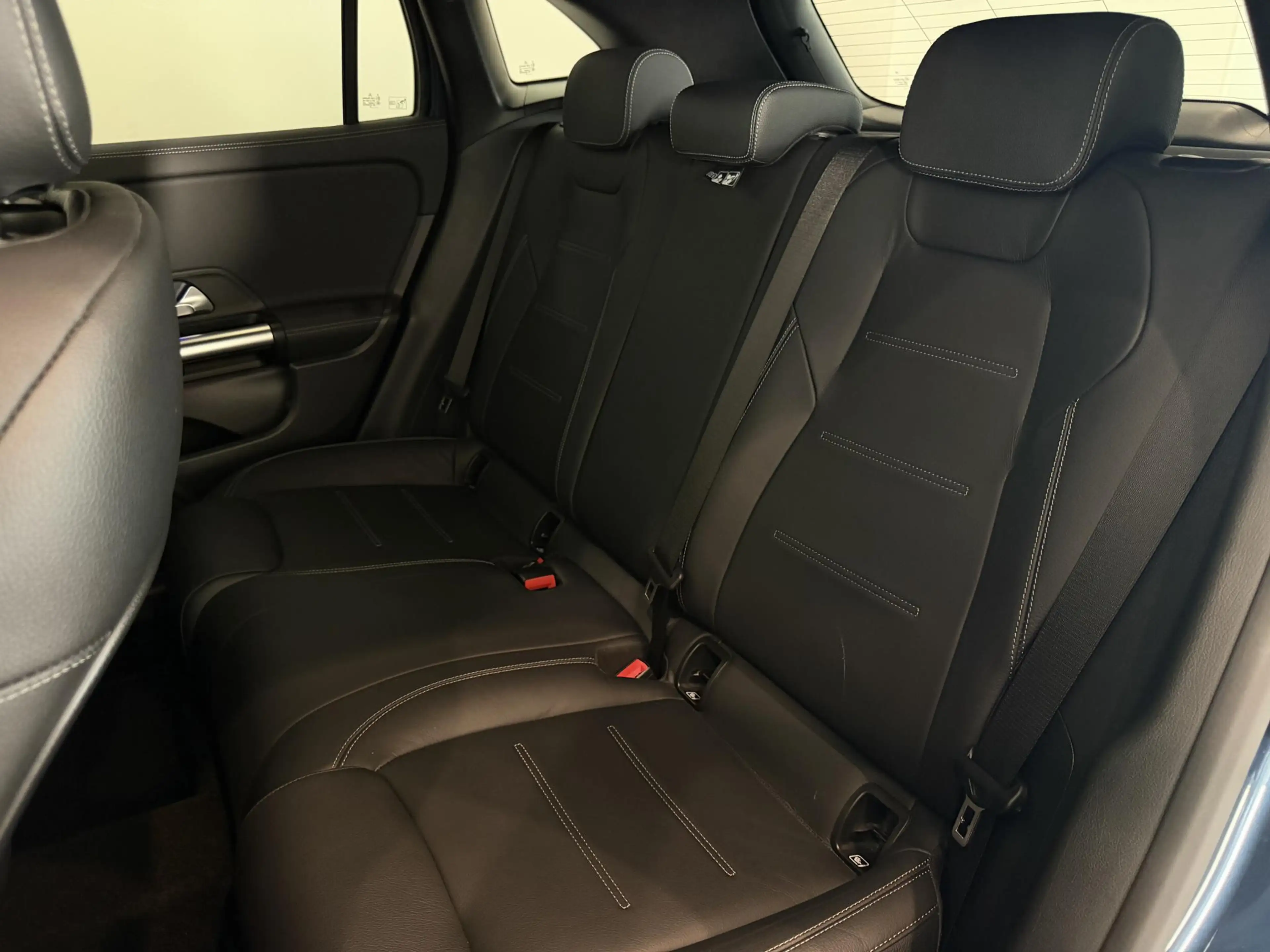 Mercedes-Benz GLA 250 e AMG Line | Panoramadak | 95% SOH | Leder | Elekt — photo 9