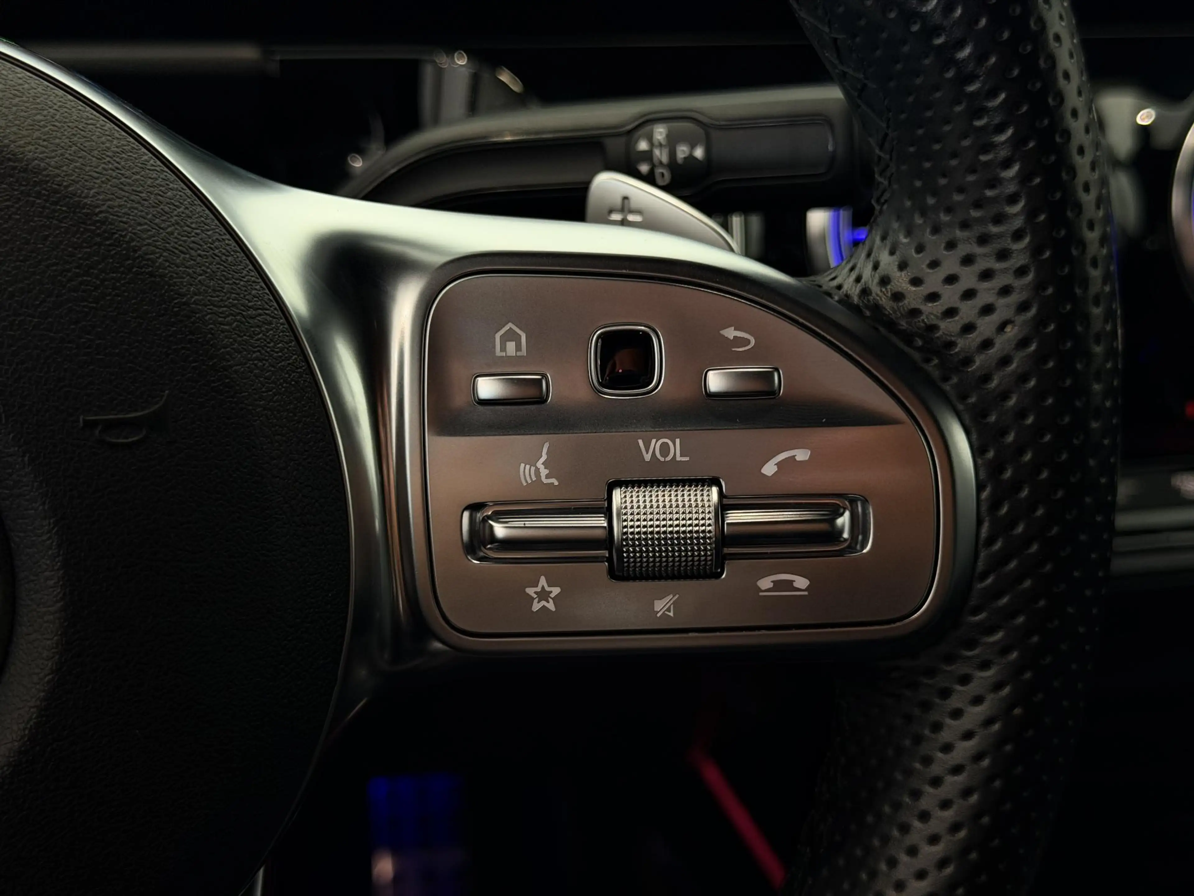 Mercedes-Benz GLA 250 e AMG Line | Panoramadak | 95% SOH | Leder | Elekt — photo 21